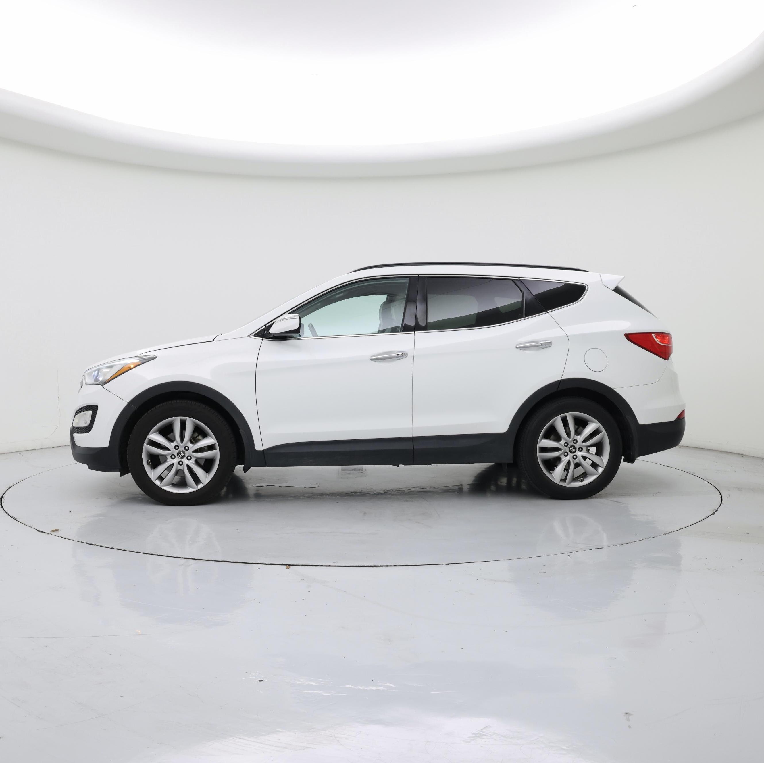 Thumbnail: 2014 Hyundai Santa Fe - 3
