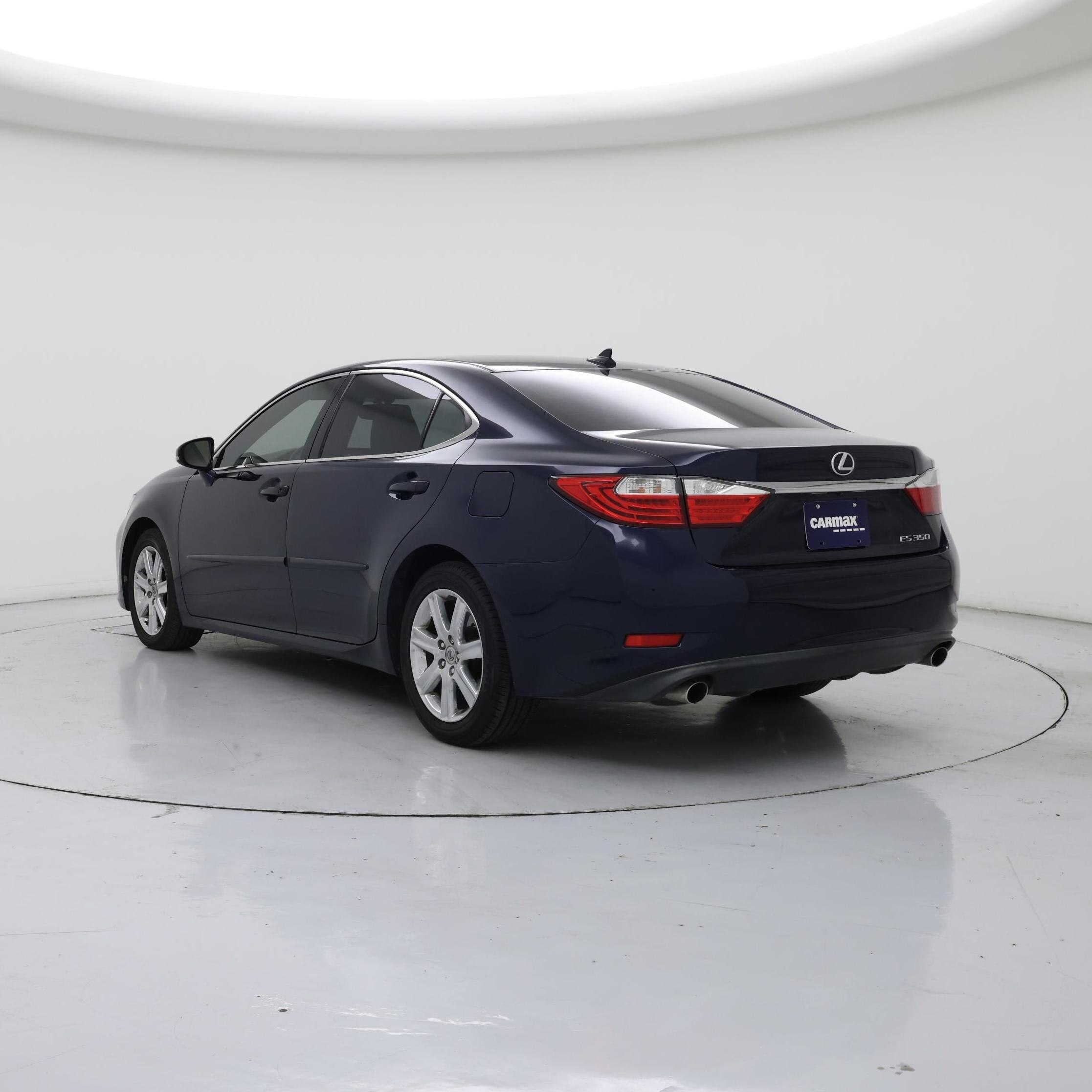 Thumbnail: 2014 Lexus ES - 2