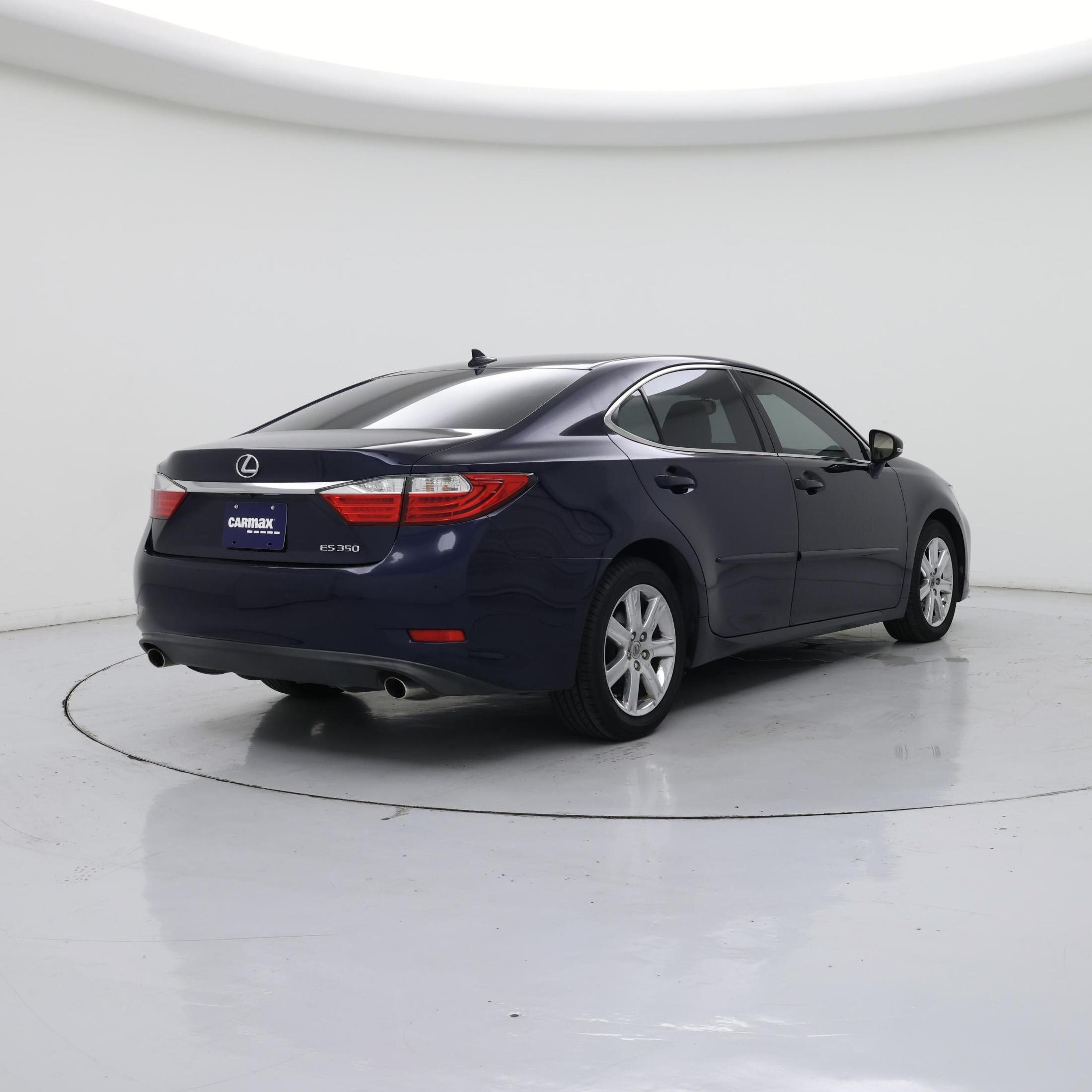 Thumbnail: 2014 Lexus ES - 8