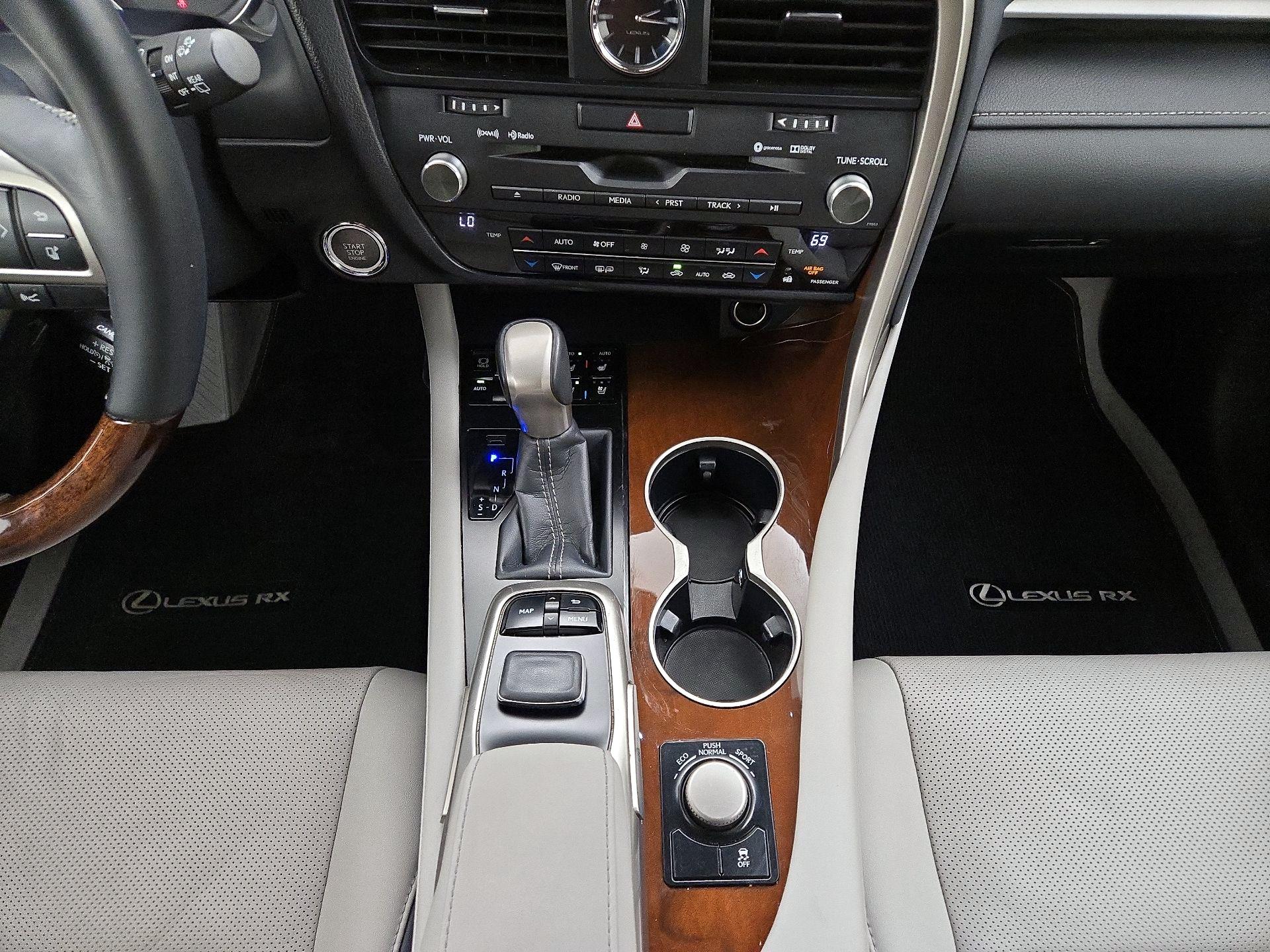 Thumbnail: 2017 Lexus RX - 18