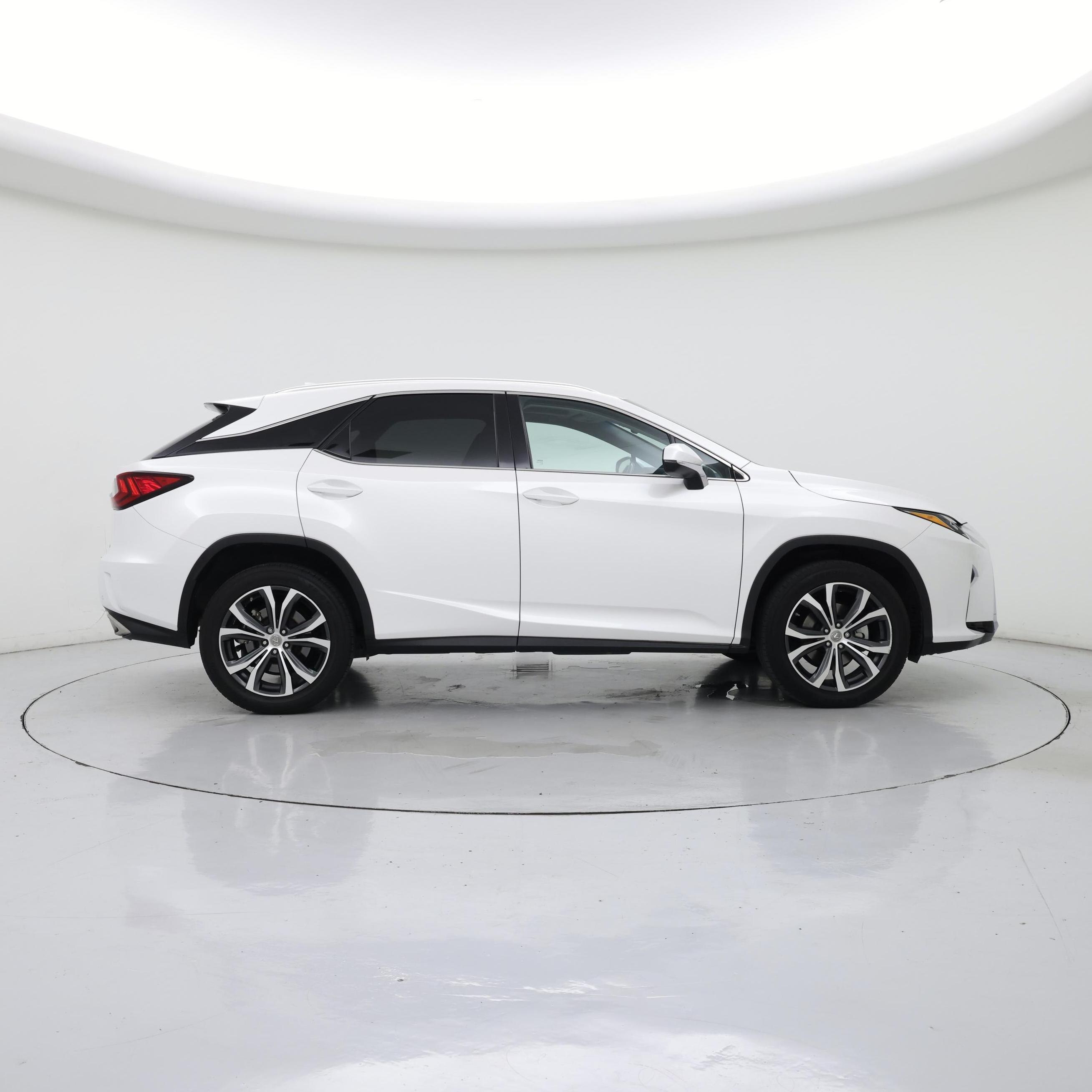 Thumbnail: 2017 Lexus RX - 7
