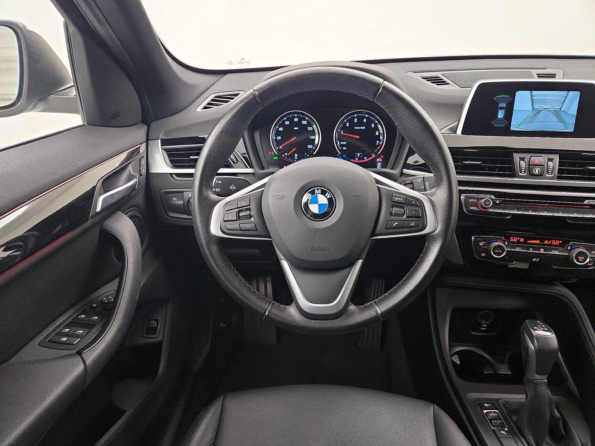 Thumbnail: 2019 BMW X1 - 10