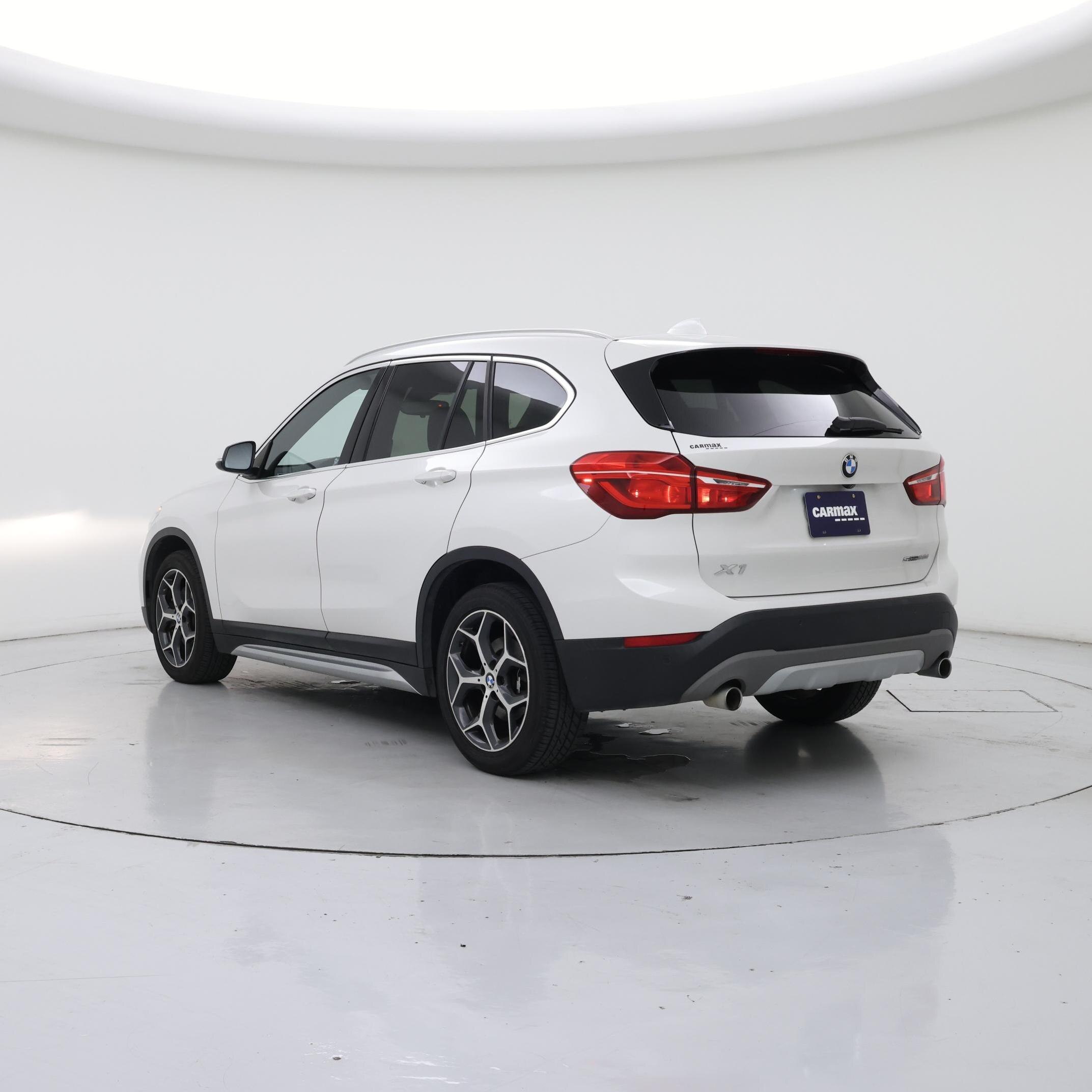 Thumbnail: 2019 BMW X1 - 2