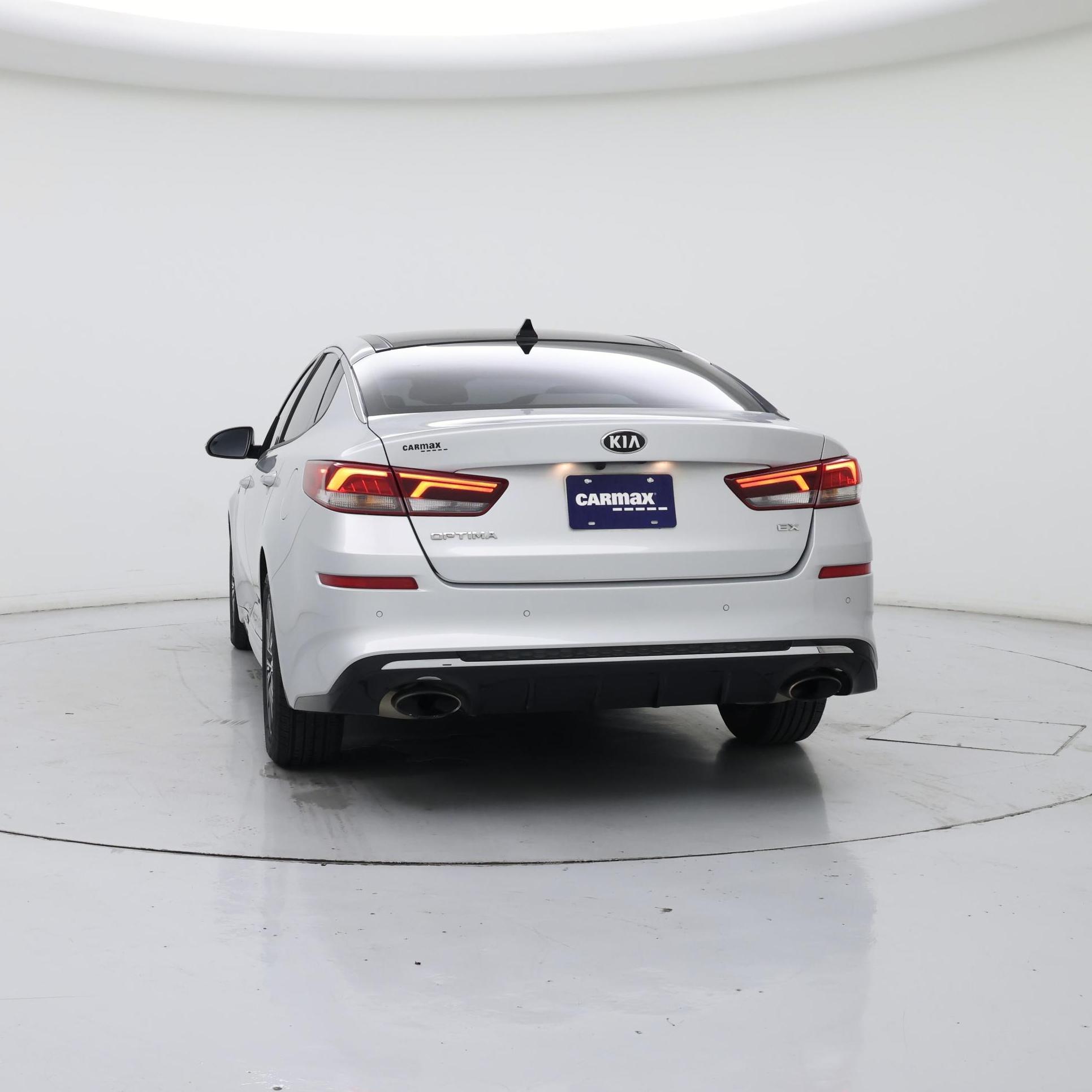 Thumbnail: 2020 Kia Optima - 6