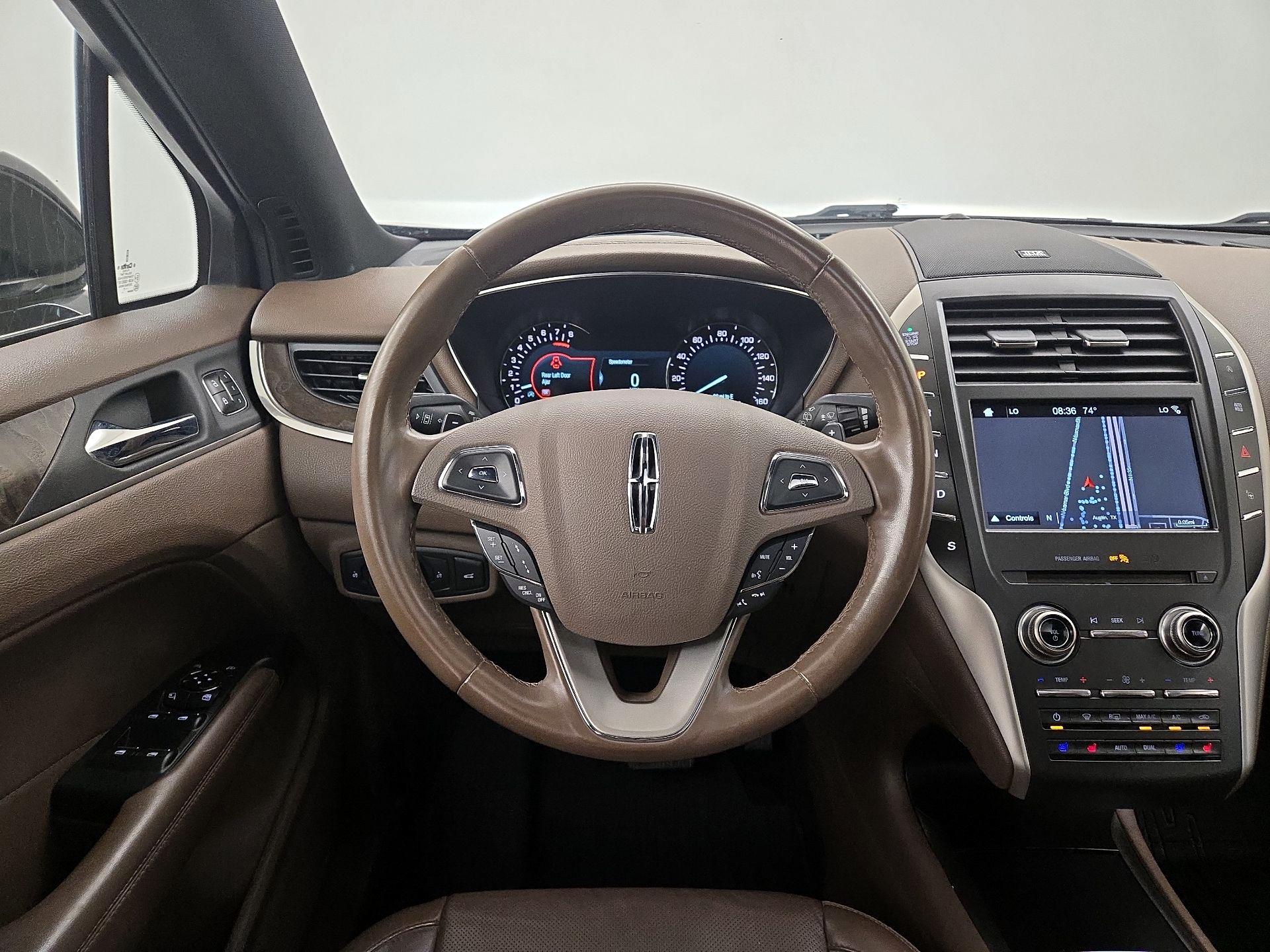 Thumbnail: 2018 Lincoln MKC - 10