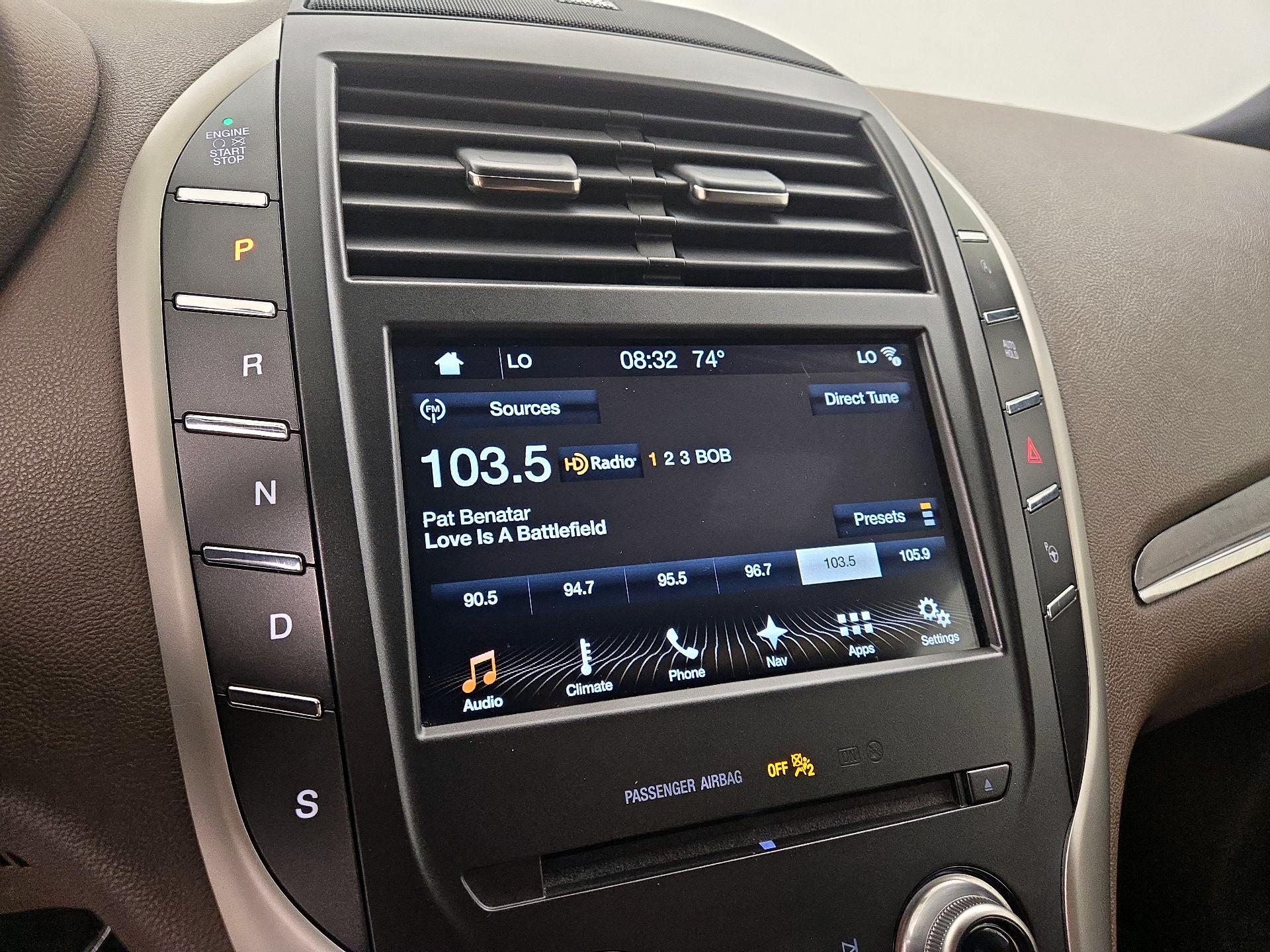 Thumbnail: 2018 Lincoln MKC - 16