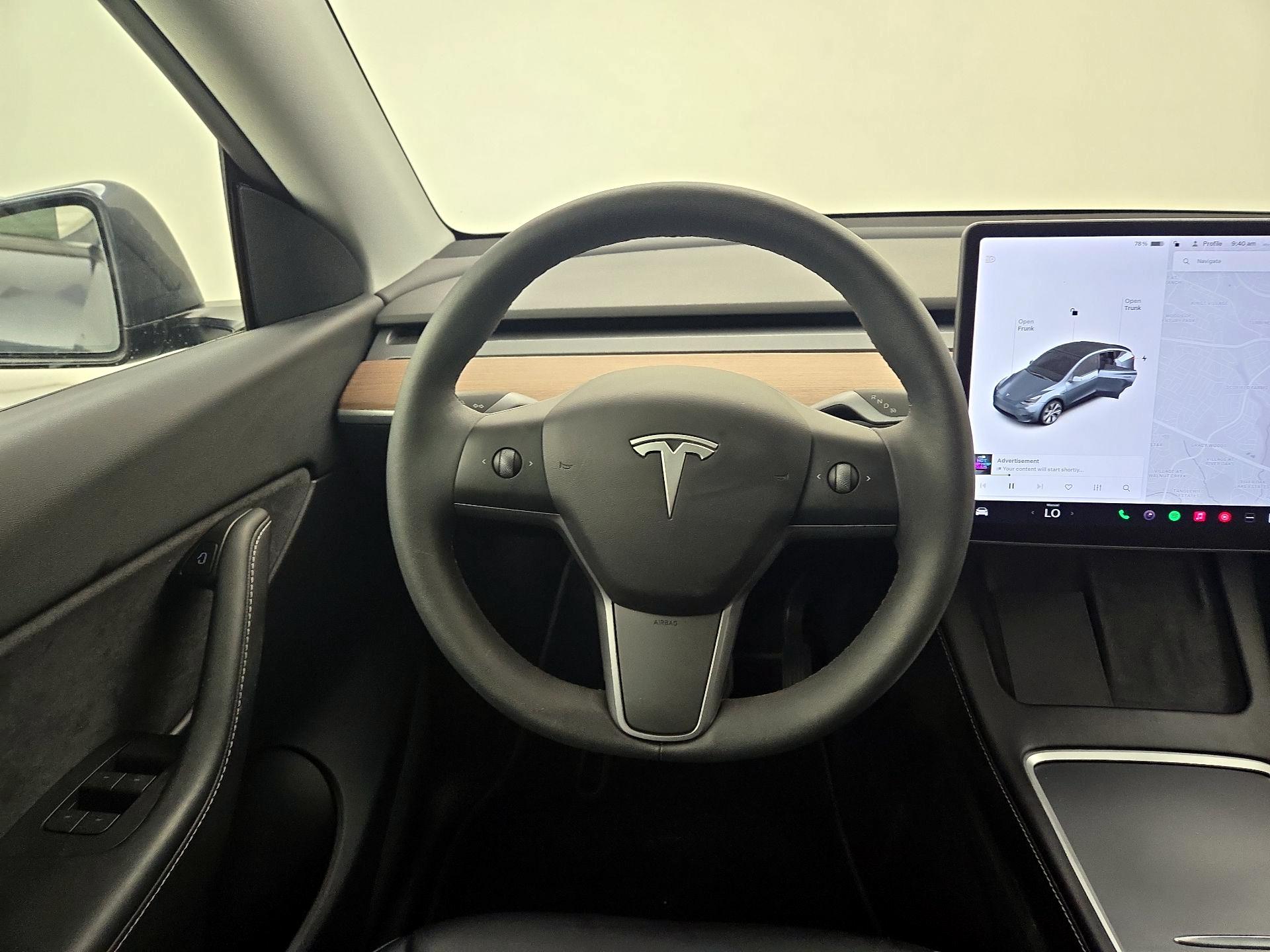 Thumbnail: 2022 Tesla Model Y - 10