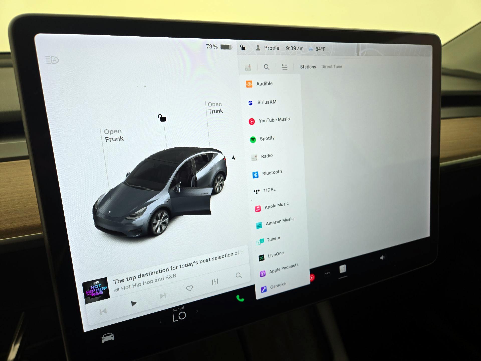 Thumbnail: 2022 Tesla Model Y - 15