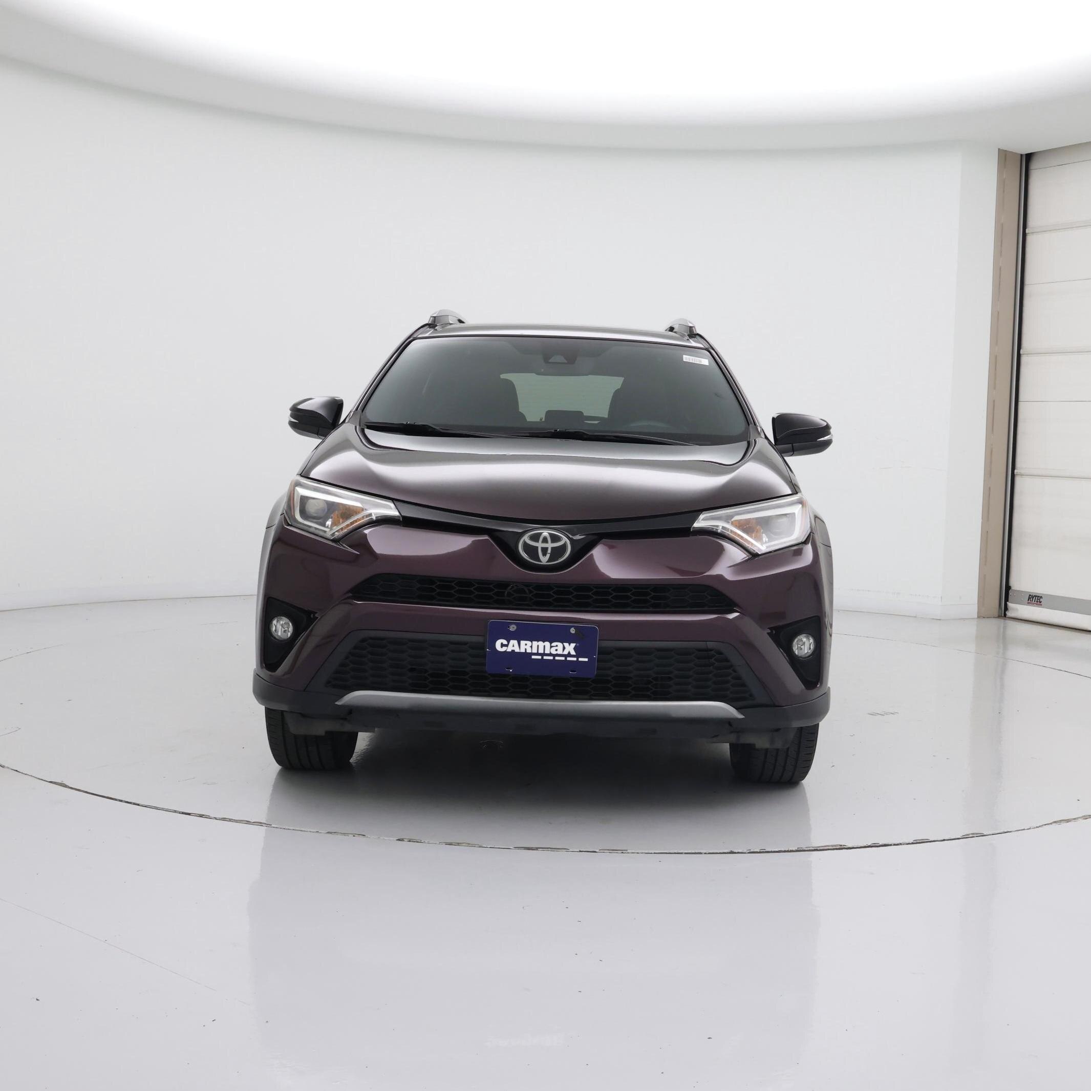 Thumbnail: 2017 Toyota RAV4 - 5