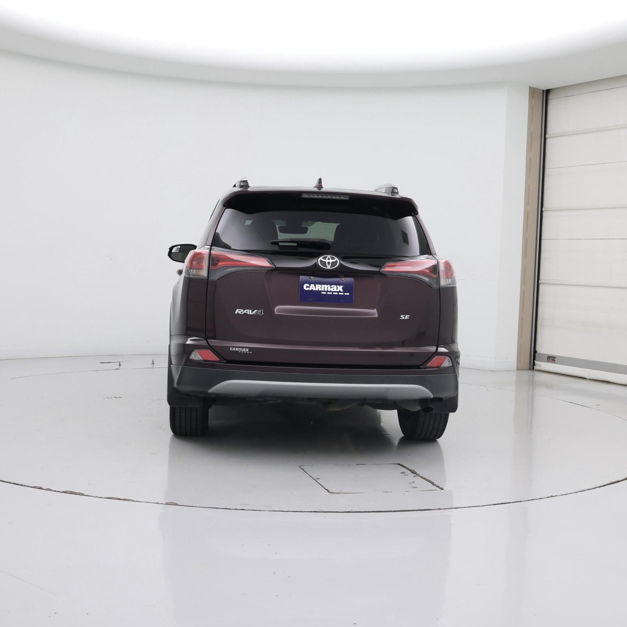 Thumbnail: 2017 Toyota RAV4 - 6
