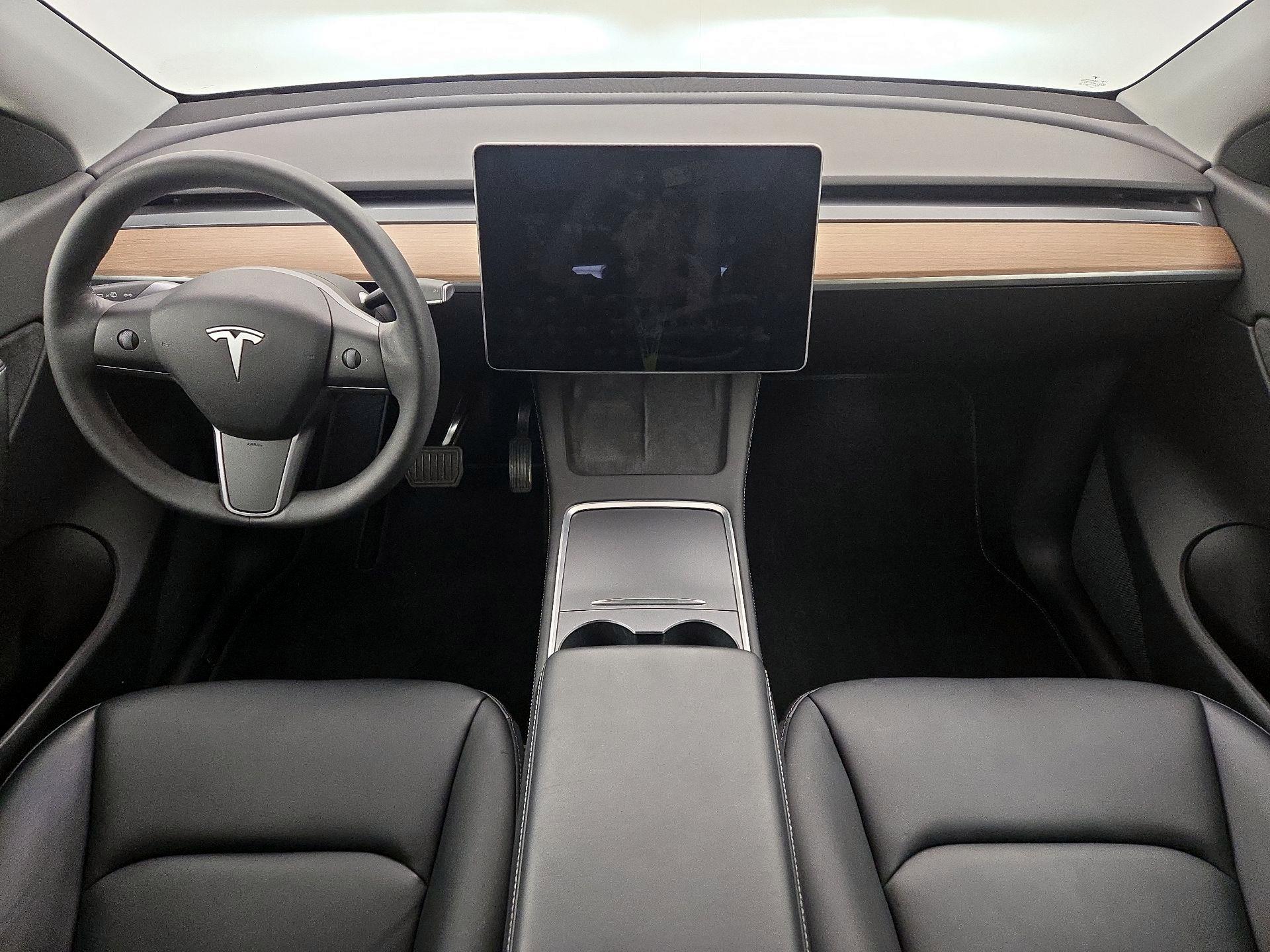 Thumbnail: 2022 Tesla Model Y - 9