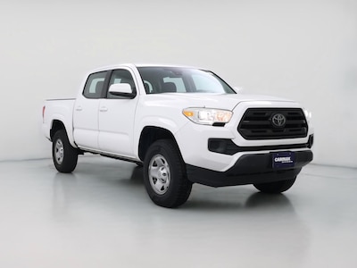 White 2018 Toyota Tacoma SR