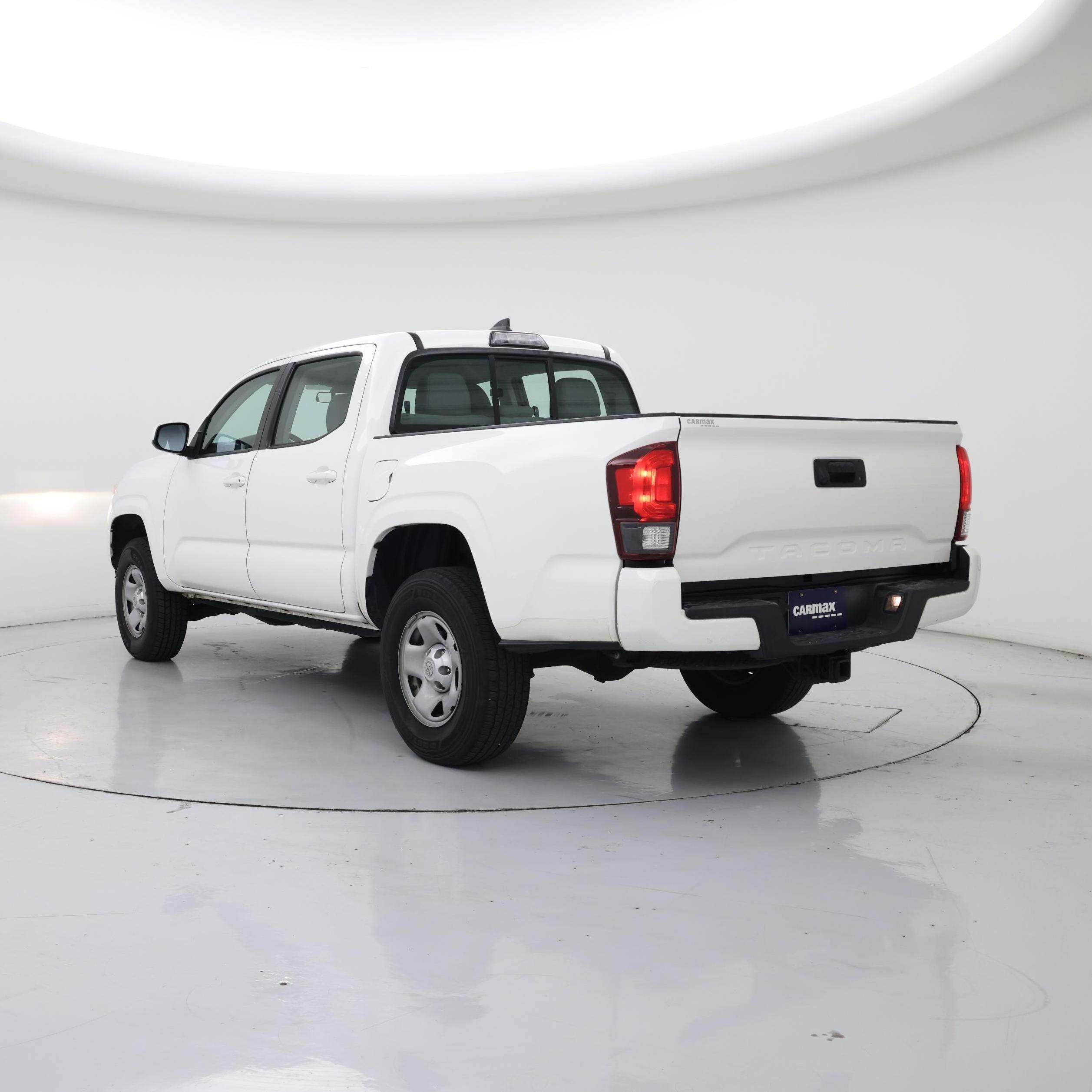 Thumbnail: 2018 Toyota Tacoma - 2