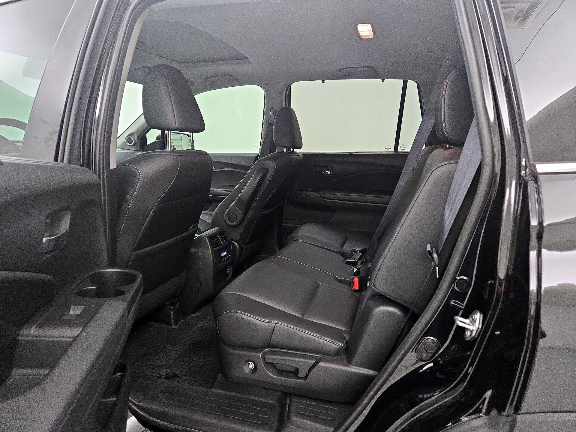 Thumbnail: 2022 Honda Pilot - 20