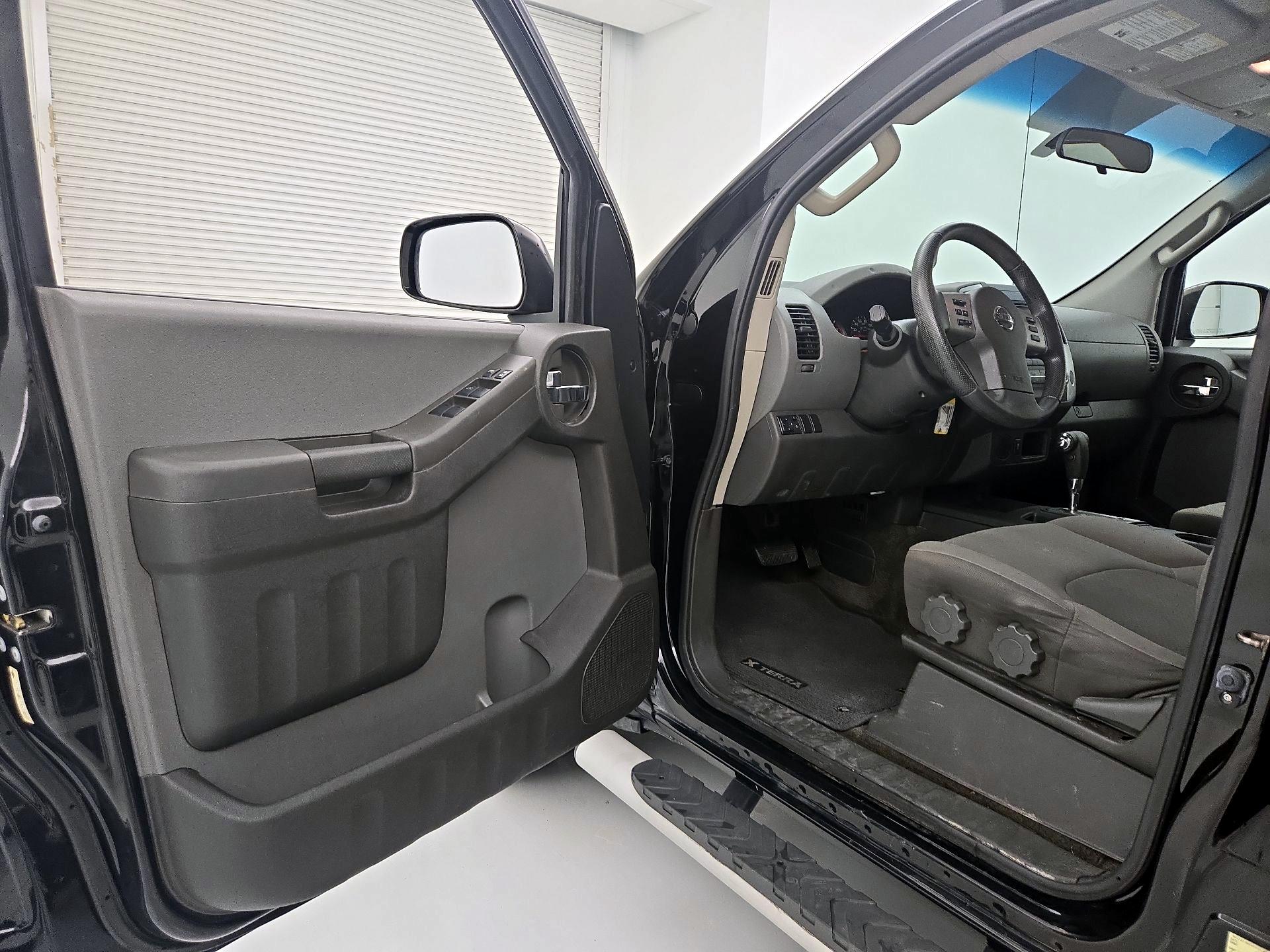 Thumbnail: 2015 Nissan Xterra - 11