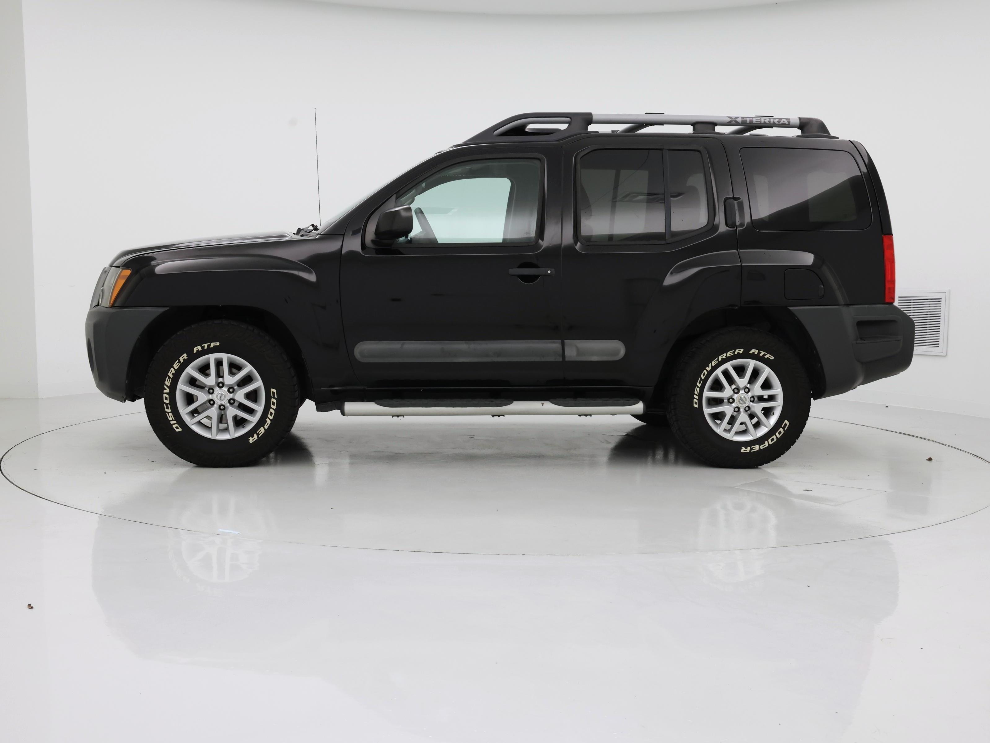 Thumbnail: 2015 Nissan Xterra - 3