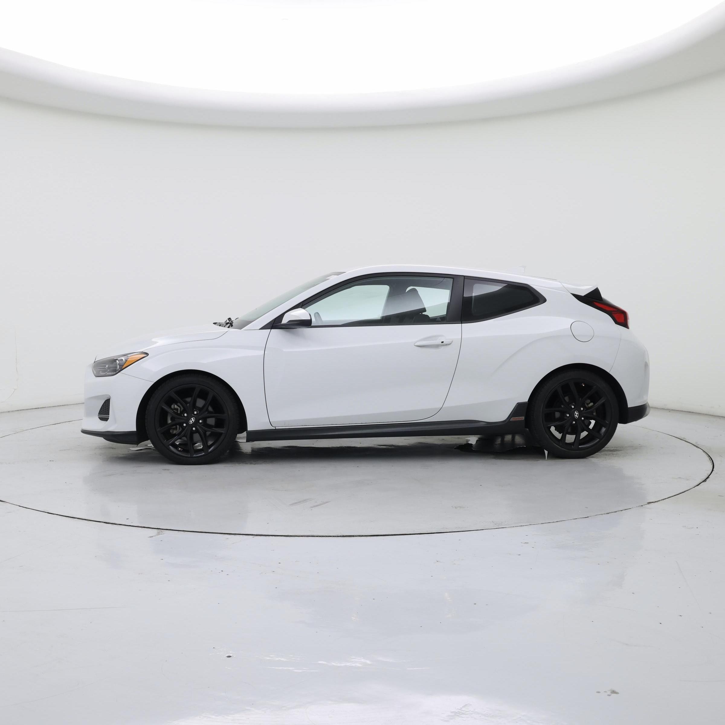 Thumbnail: 2019 Hyundai Veloster - 3