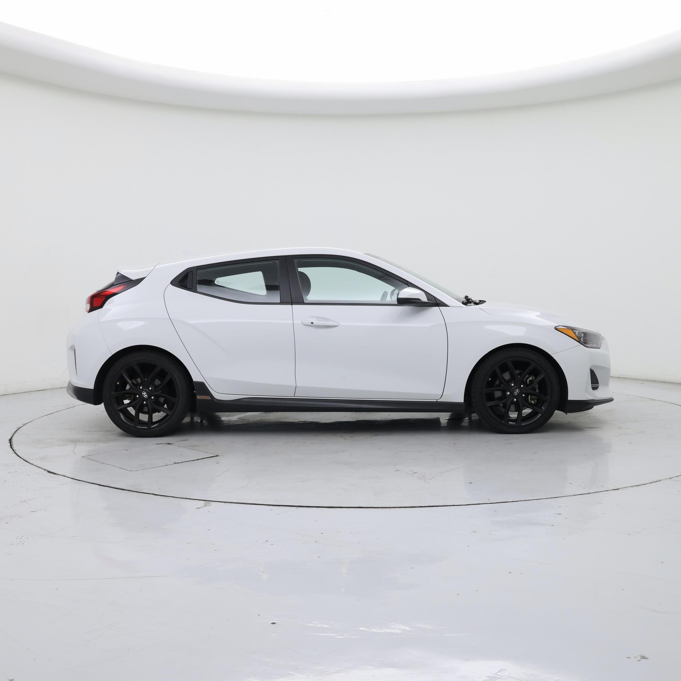 Thumbnail: 2019 Hyundai Veloster - 7