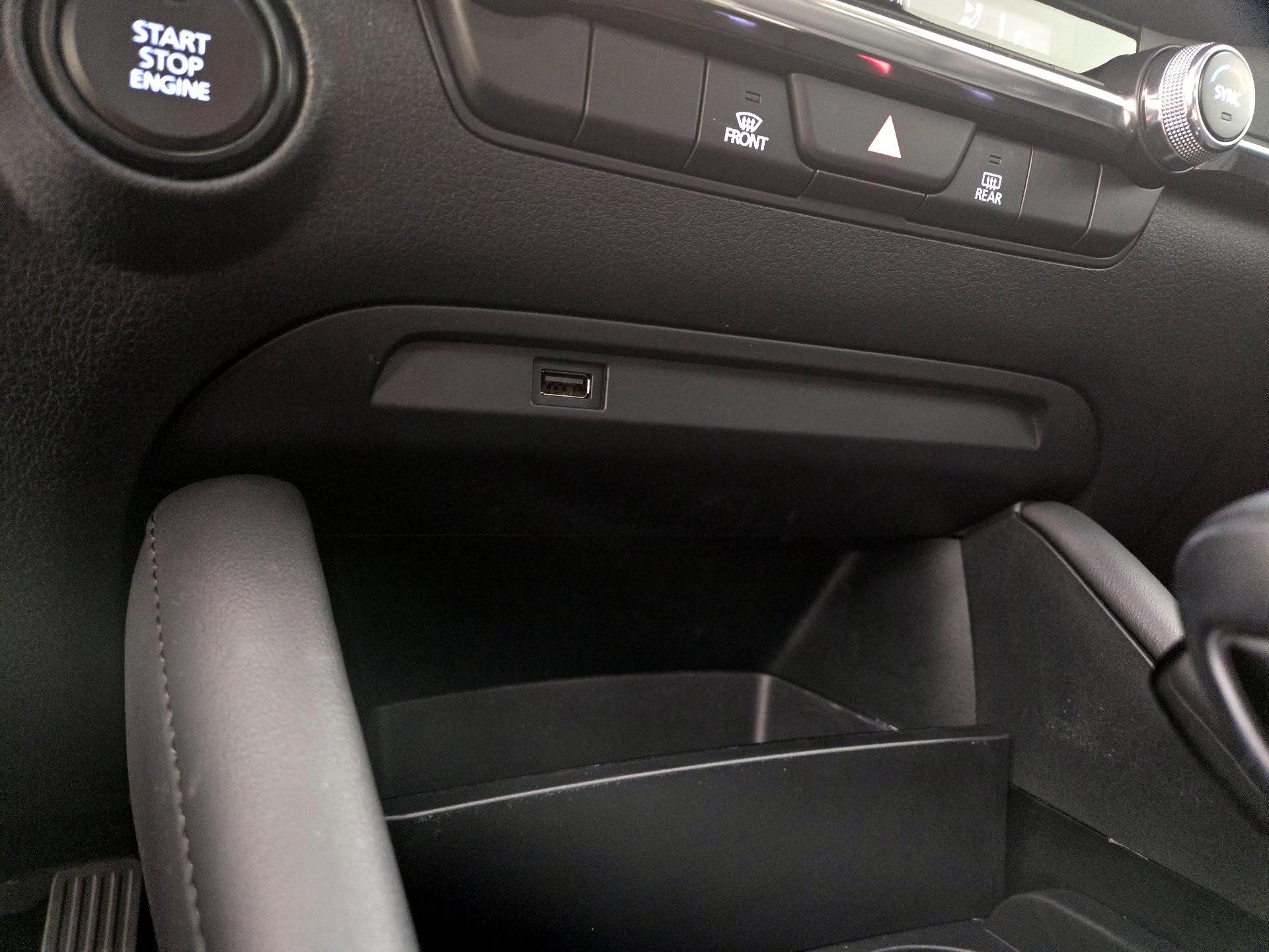 Thumbnail: 2019 Mazda Mazda3 - 18
