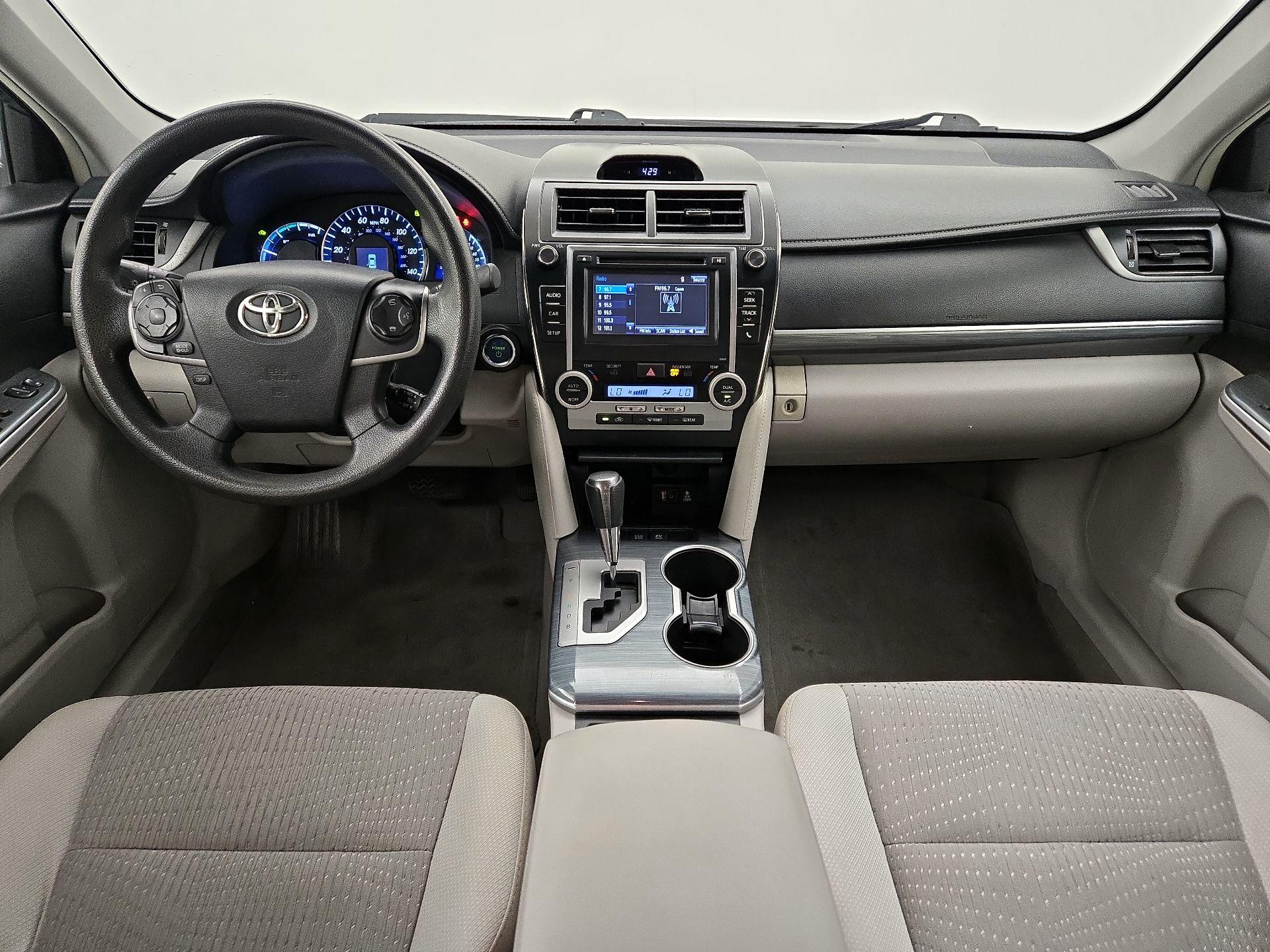 Thumbnail: 2014 Toyota Camry - 9