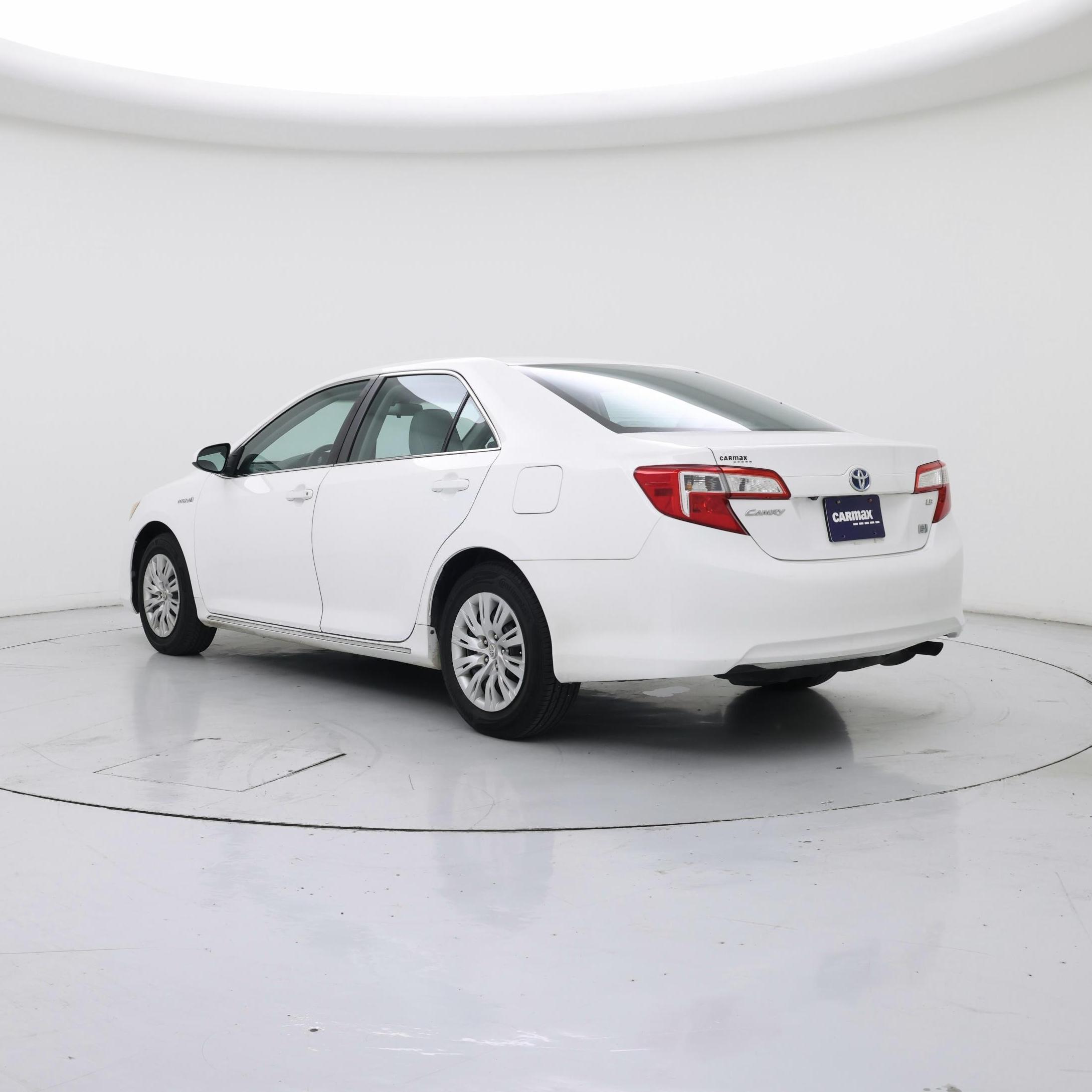 Thumbnail: 2014 Toyota Camry - 2