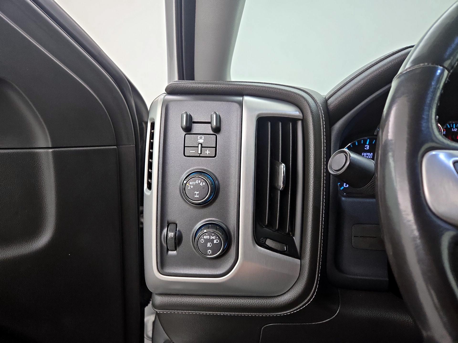 Thumbnail: 2018 GMC Sierra 1500 - 13