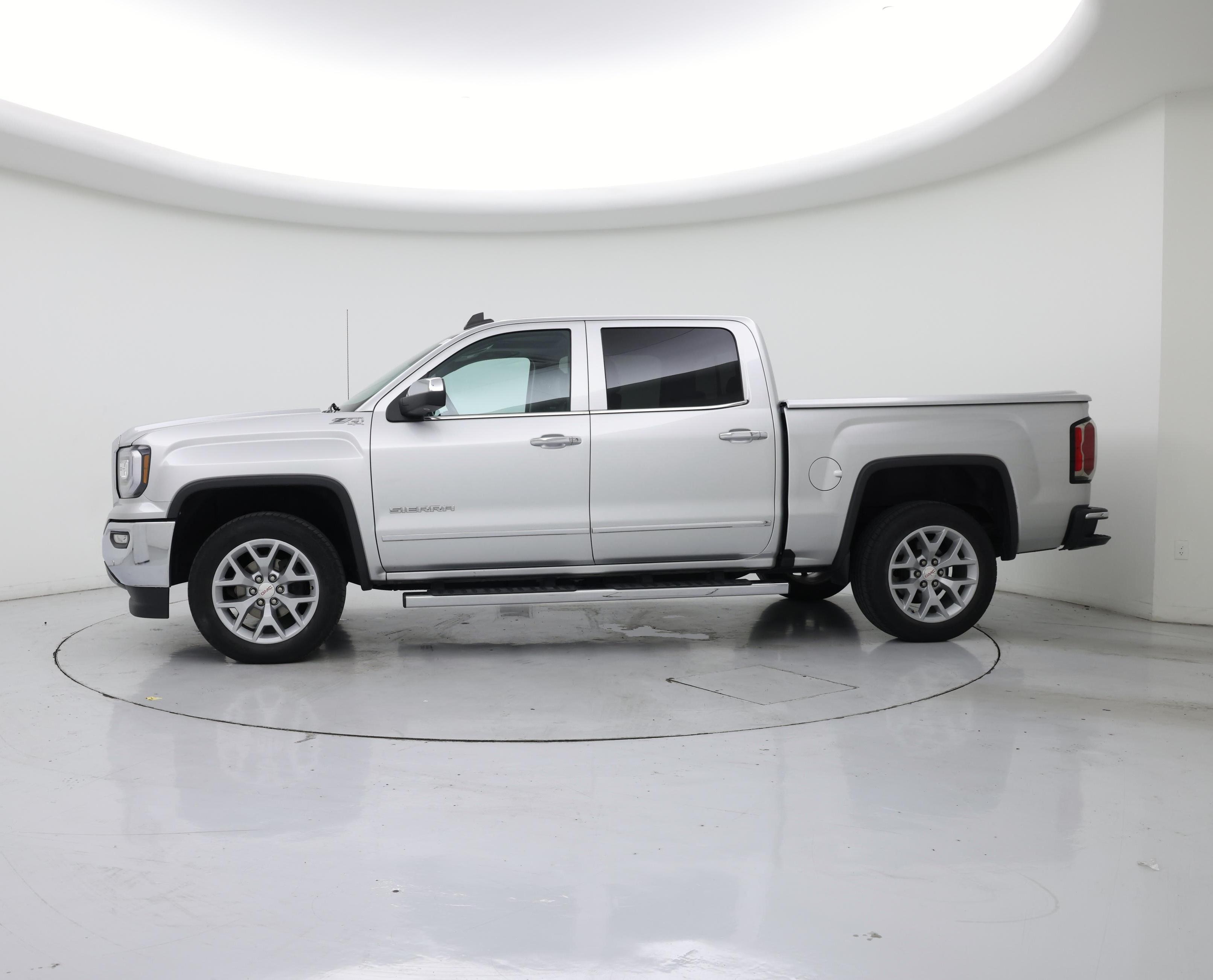 Thumbnail: 2018 GMC Sierra 1500 - 3