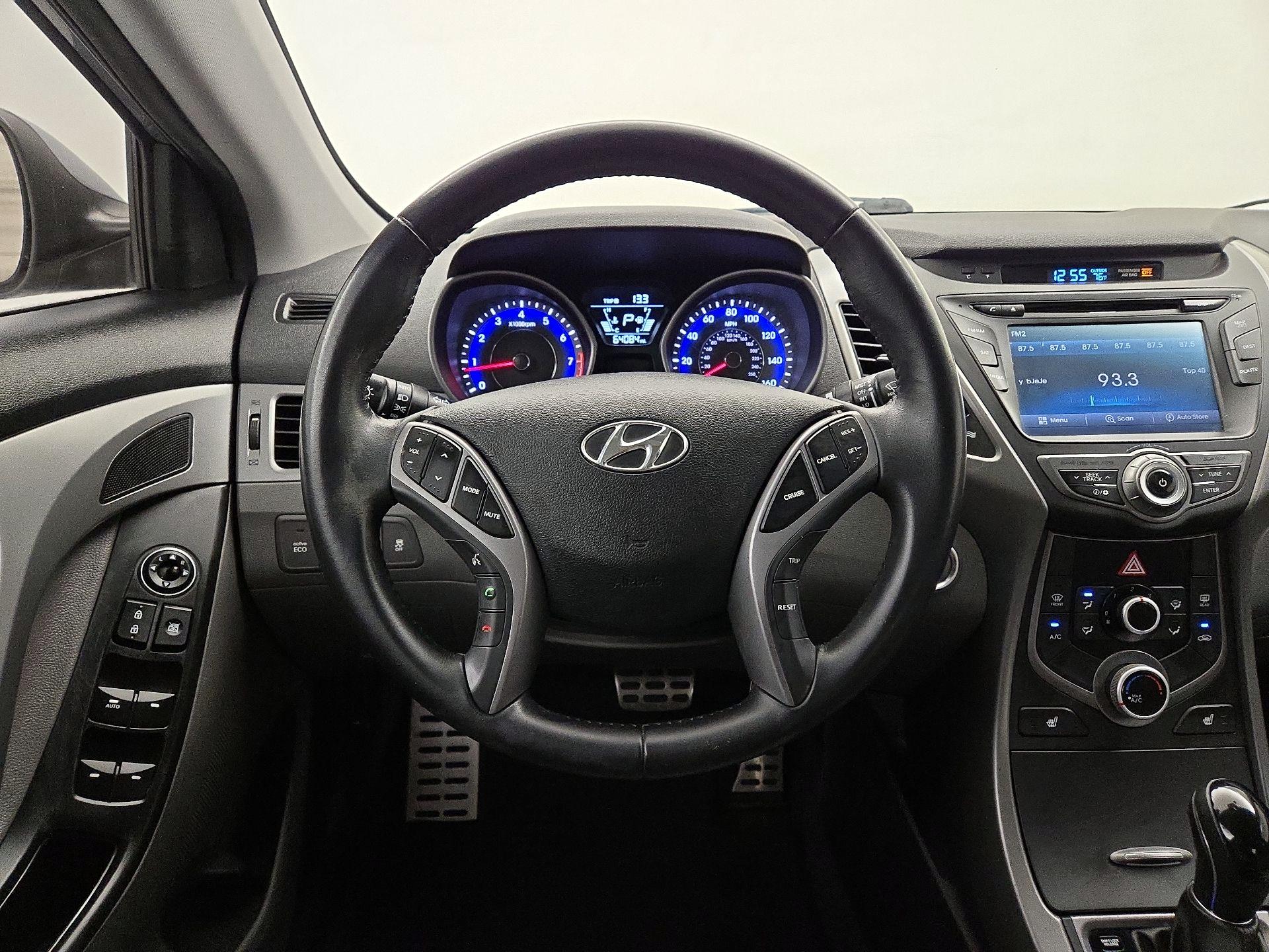 Thumbnail: 2015 Hyundai Elantra - 10