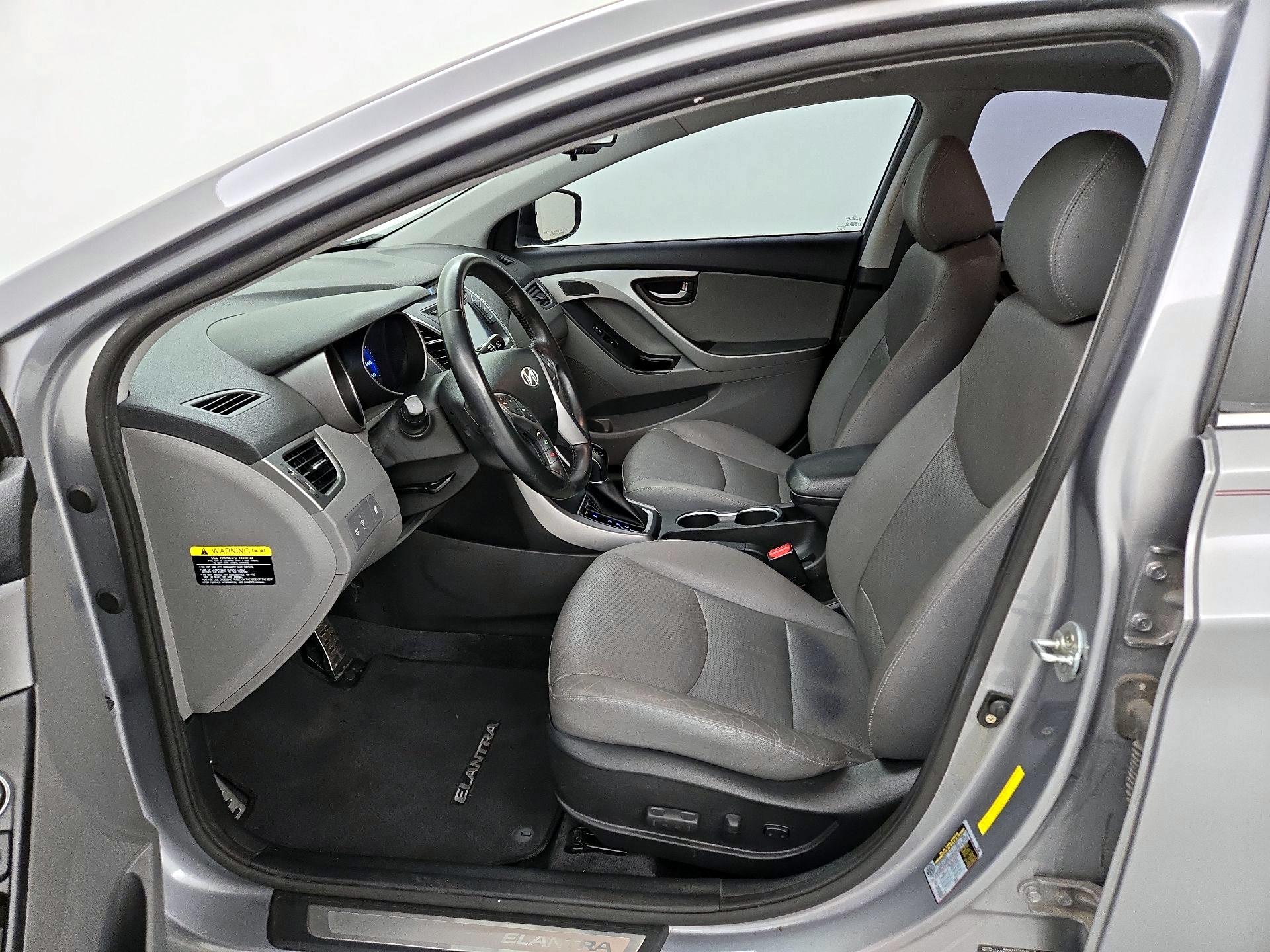 Thumbnail: 2015 Hyundai Elantra - 11