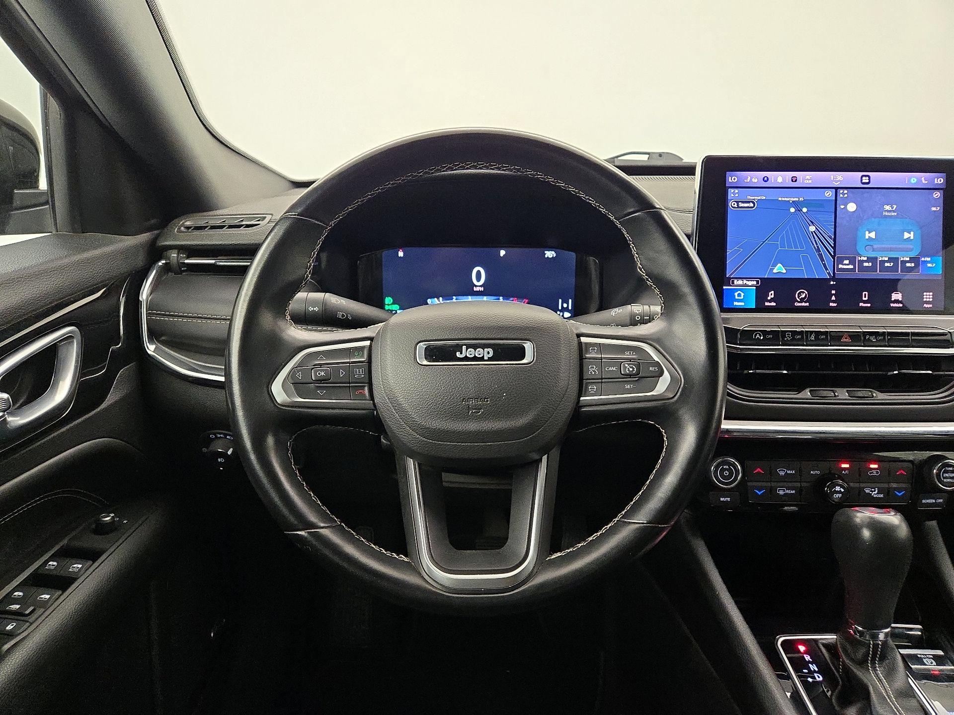 Thumbnail: 2022 Jeep Compass - 10