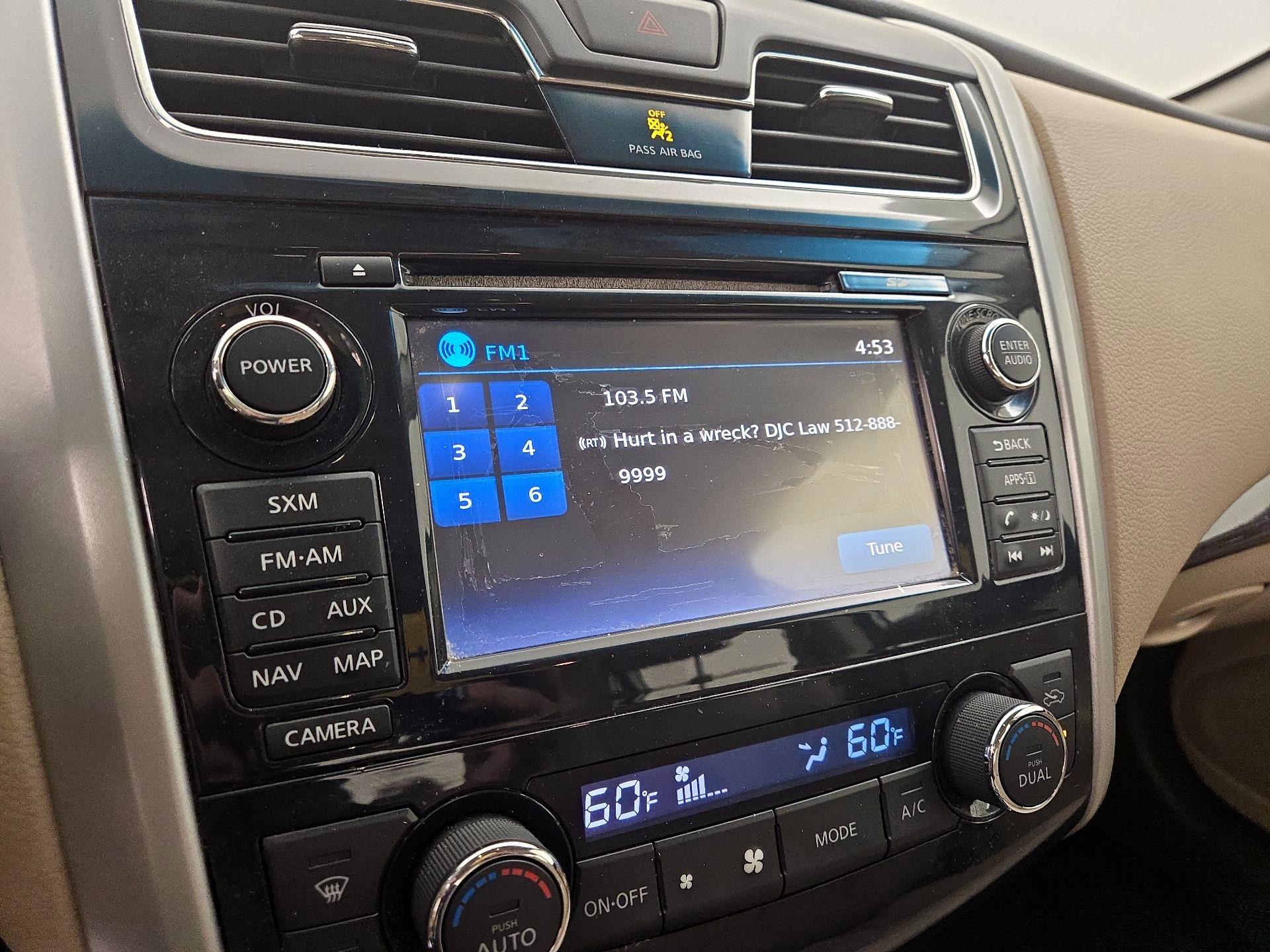 Thumbnail: 2015 Nissan Altima - 15