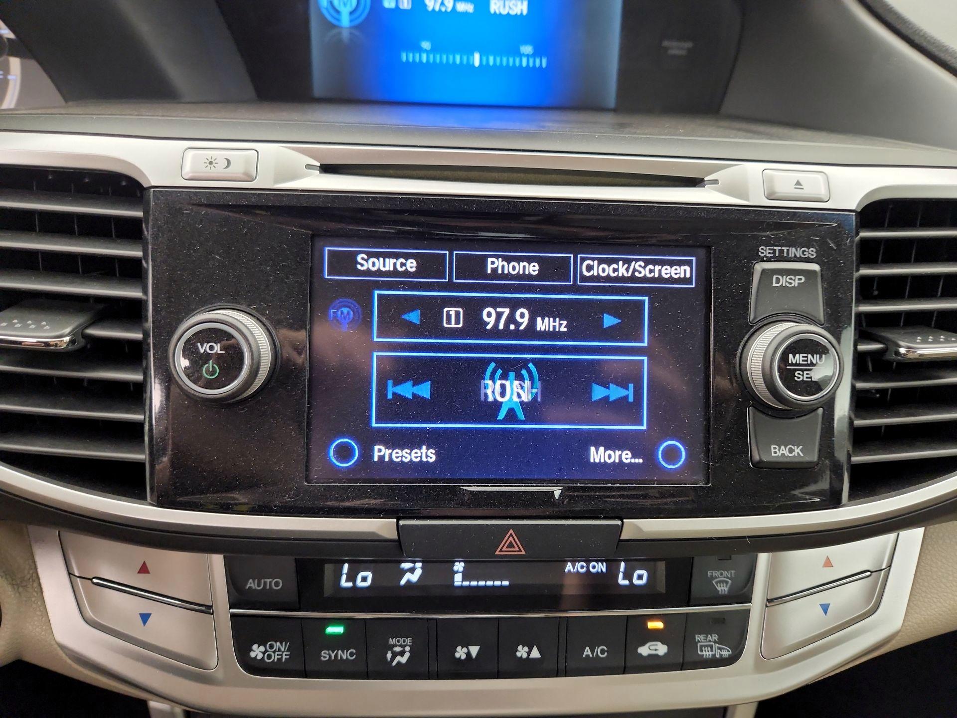 Thumbnail: 2013 Honda Accord - 15