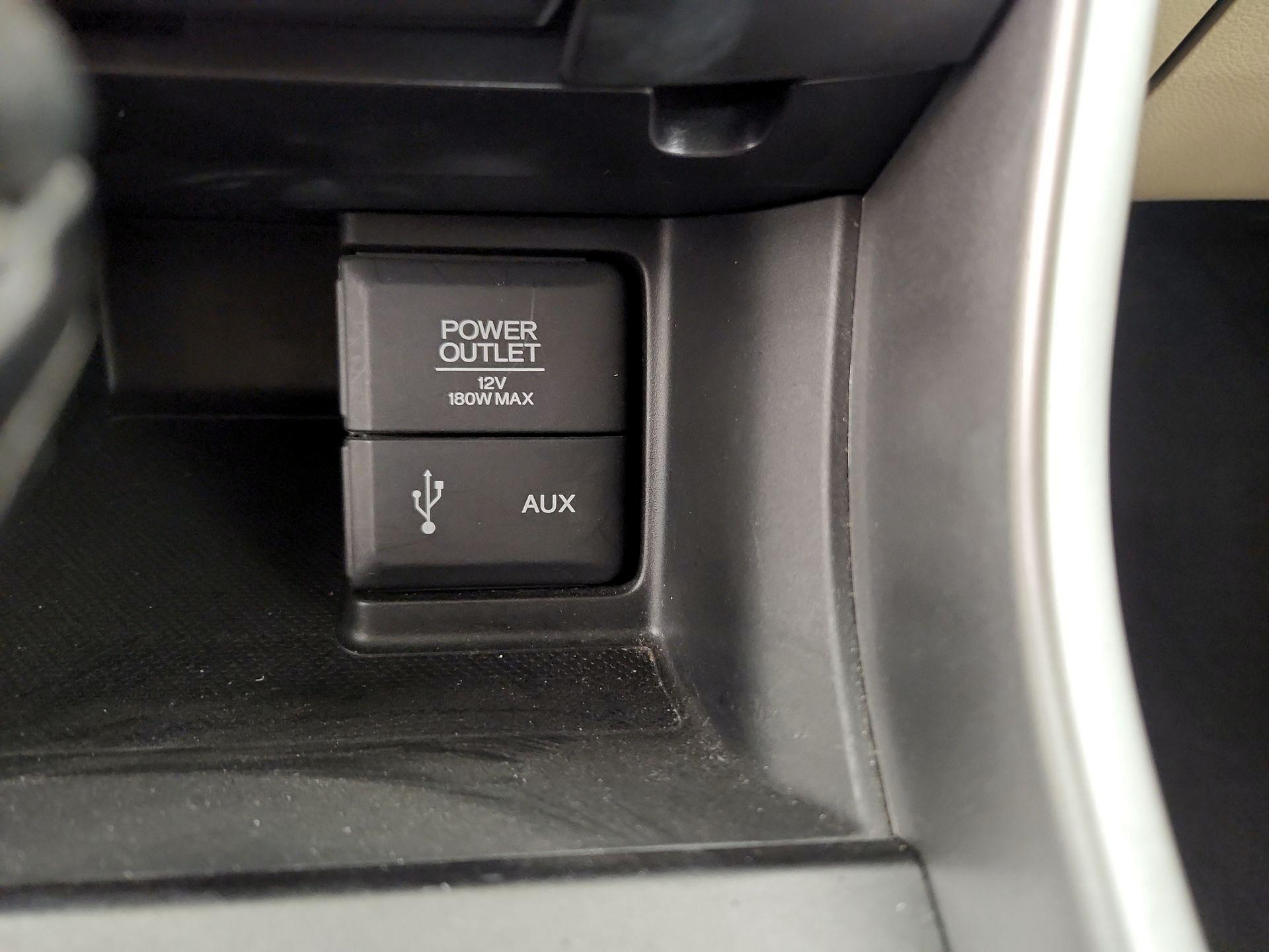 Thumbnail: 2013 Honda Accord - 18