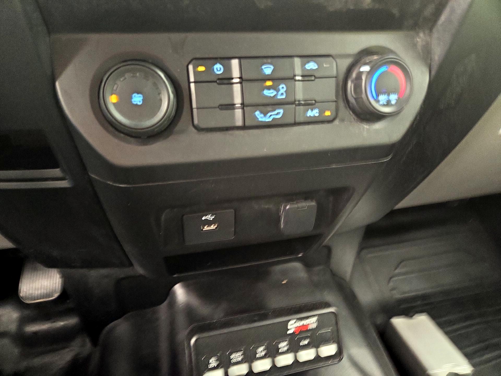 Thumbnail: 2020 Ford F-150 - 16