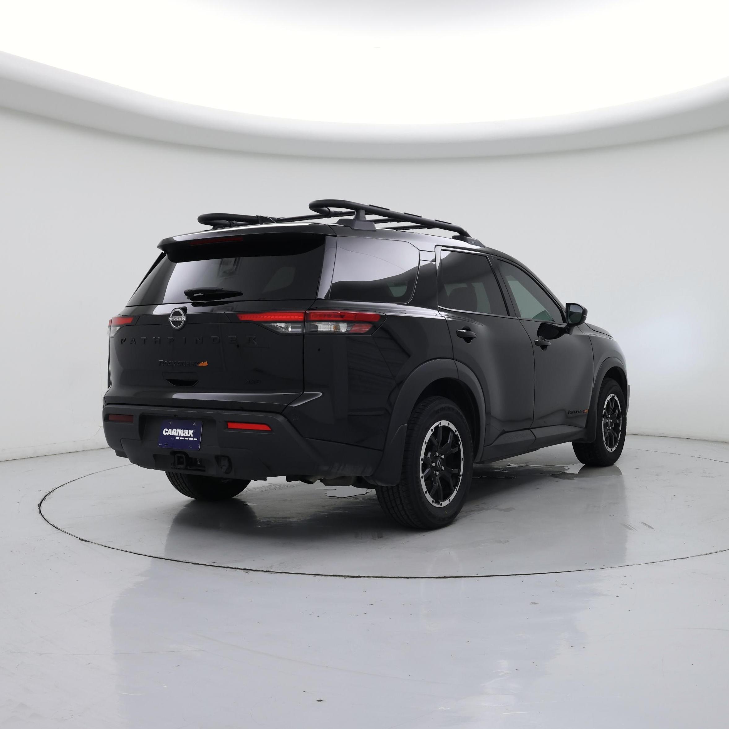 Thumbnail: 2023 Nissan Pathfinder - 8
