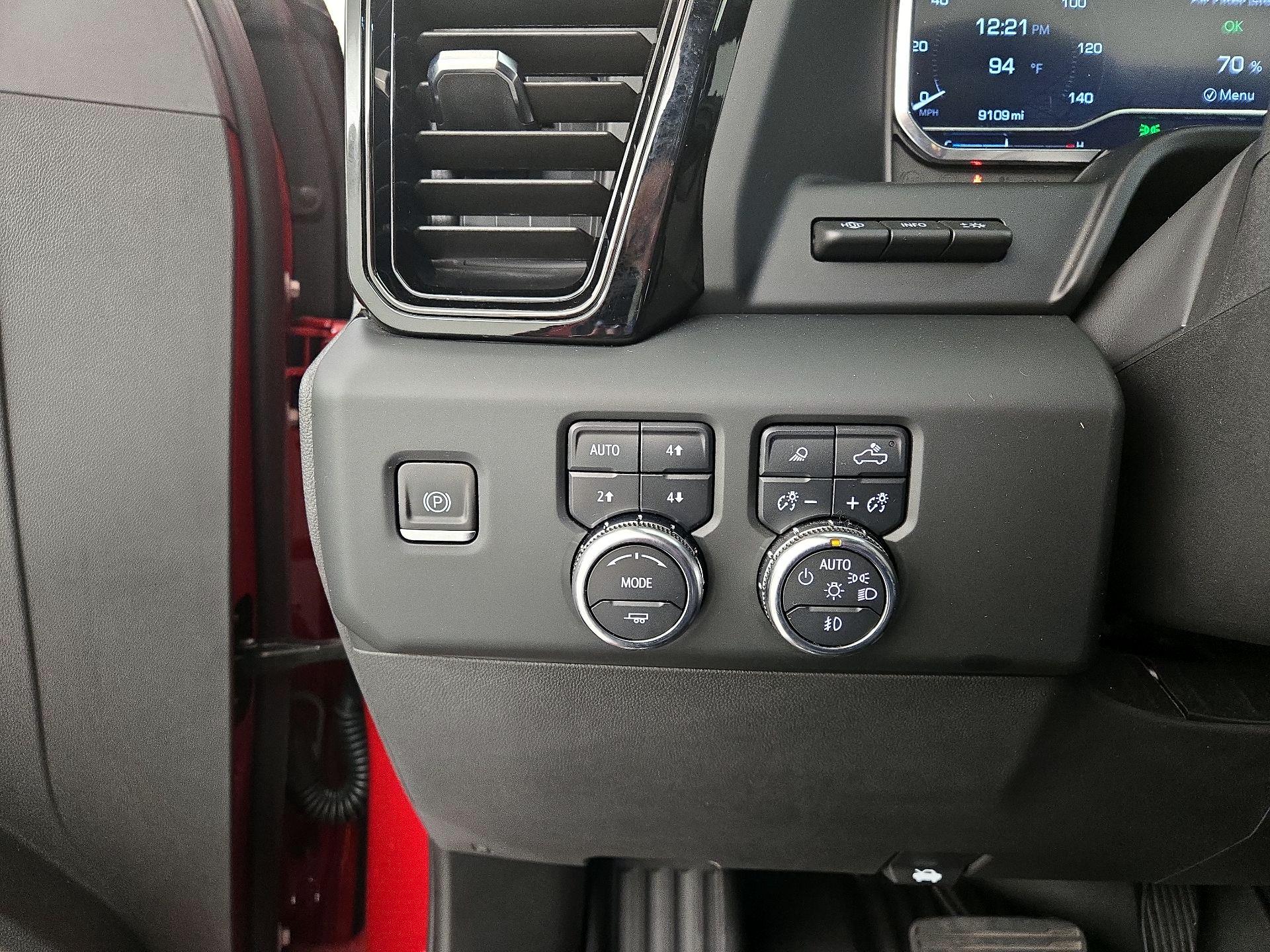 Thumbnail: 2024 GMC Sierra 1500 - 13