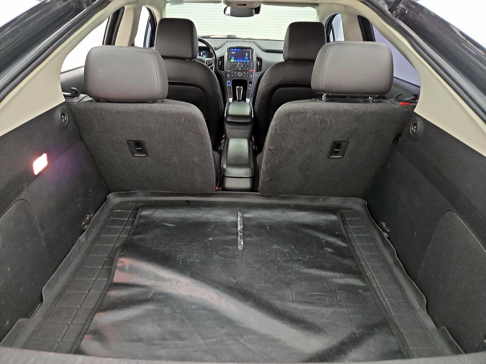 Thumbnail: 2014 Chevrolet Volt - 20