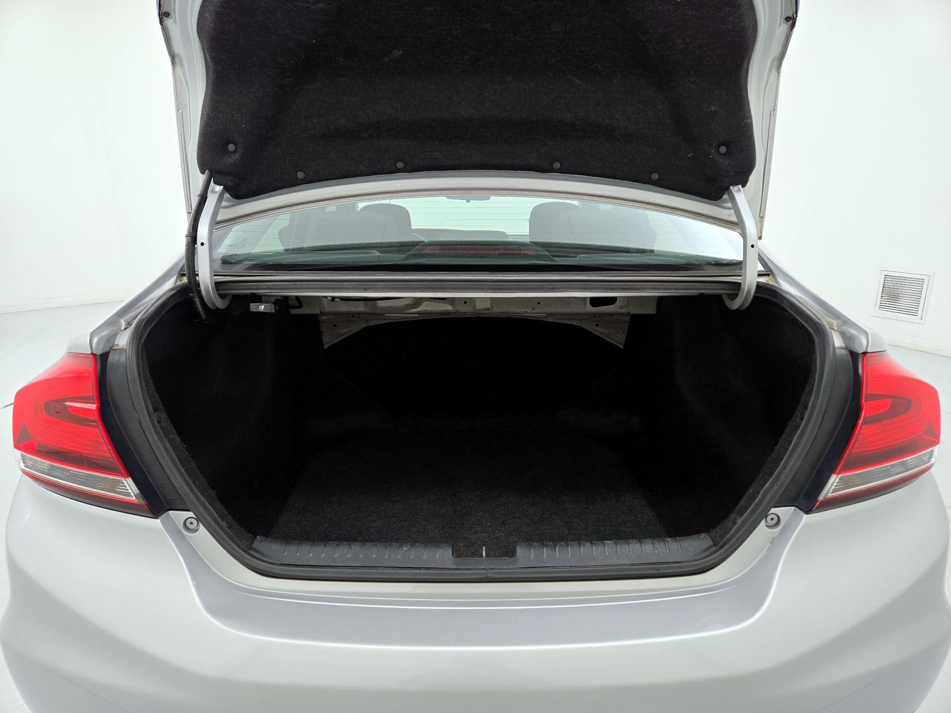 Thumbnail: 2015 Honda Civic - 20