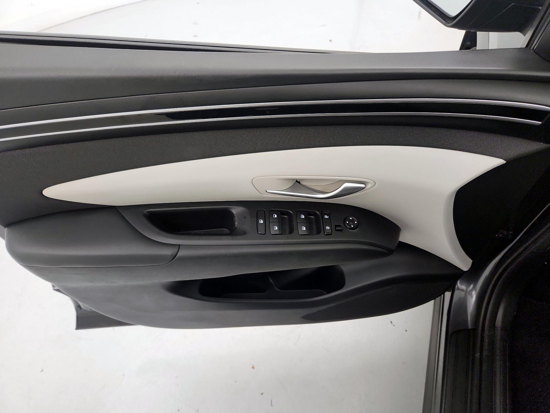 Thumbnail: 2023 Hyundai Tucson - 12
