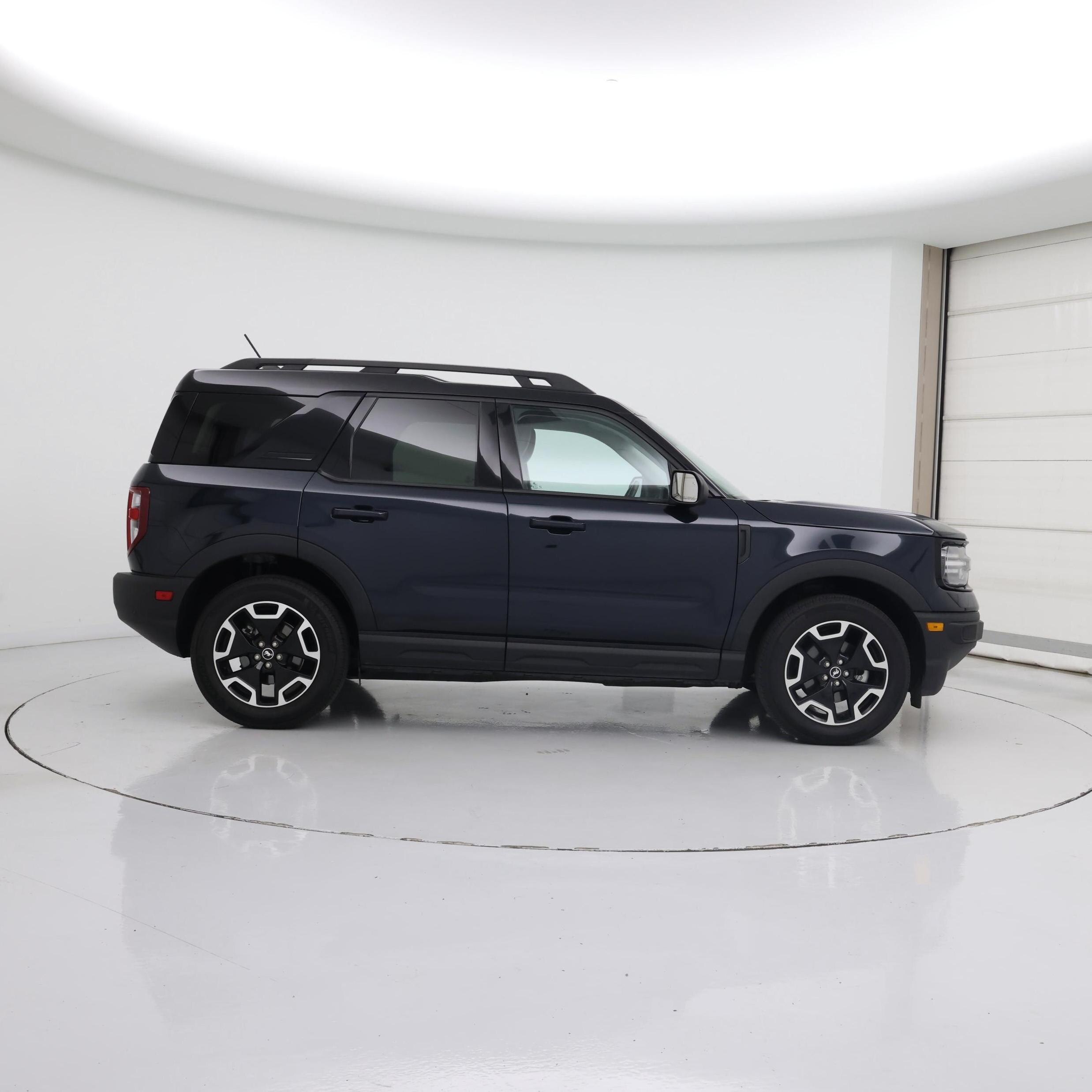 Thumbnail: 2023 Ford Bronco Sport - 7
