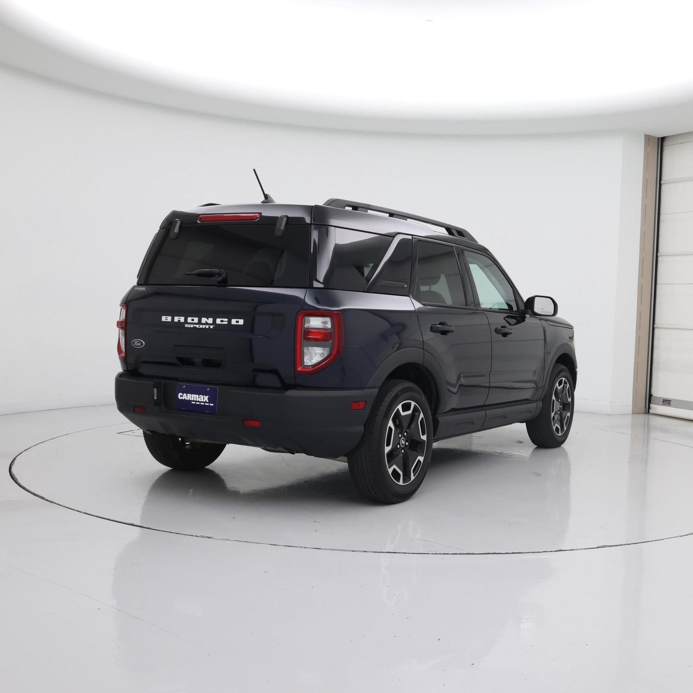 Thumbnail: 2023 Ford Bronco Sport - 8