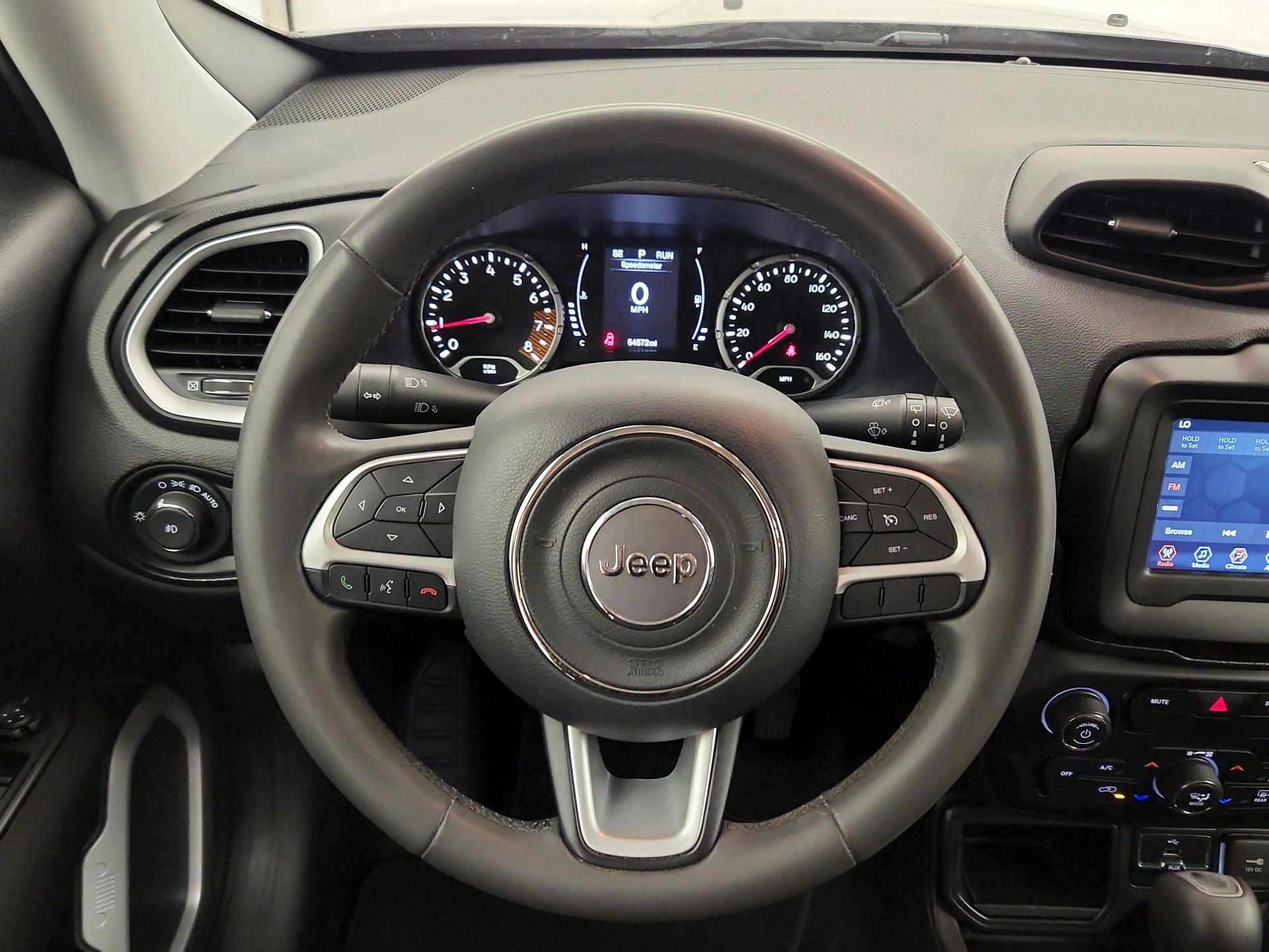 Thumbnail: 2020 Jeep Renegade - 10