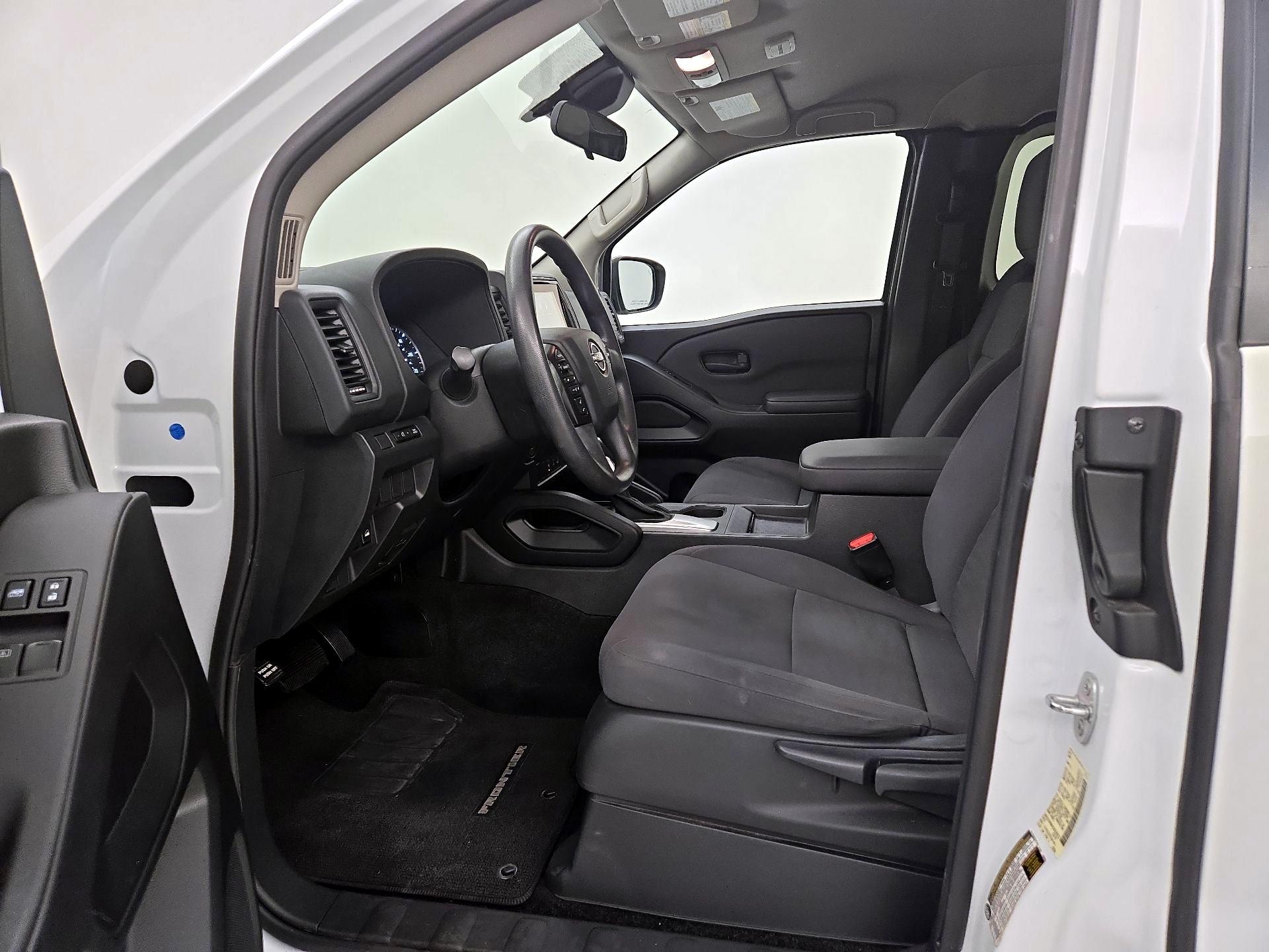 Thumbnail: 2022 Nissan Frontier - 11