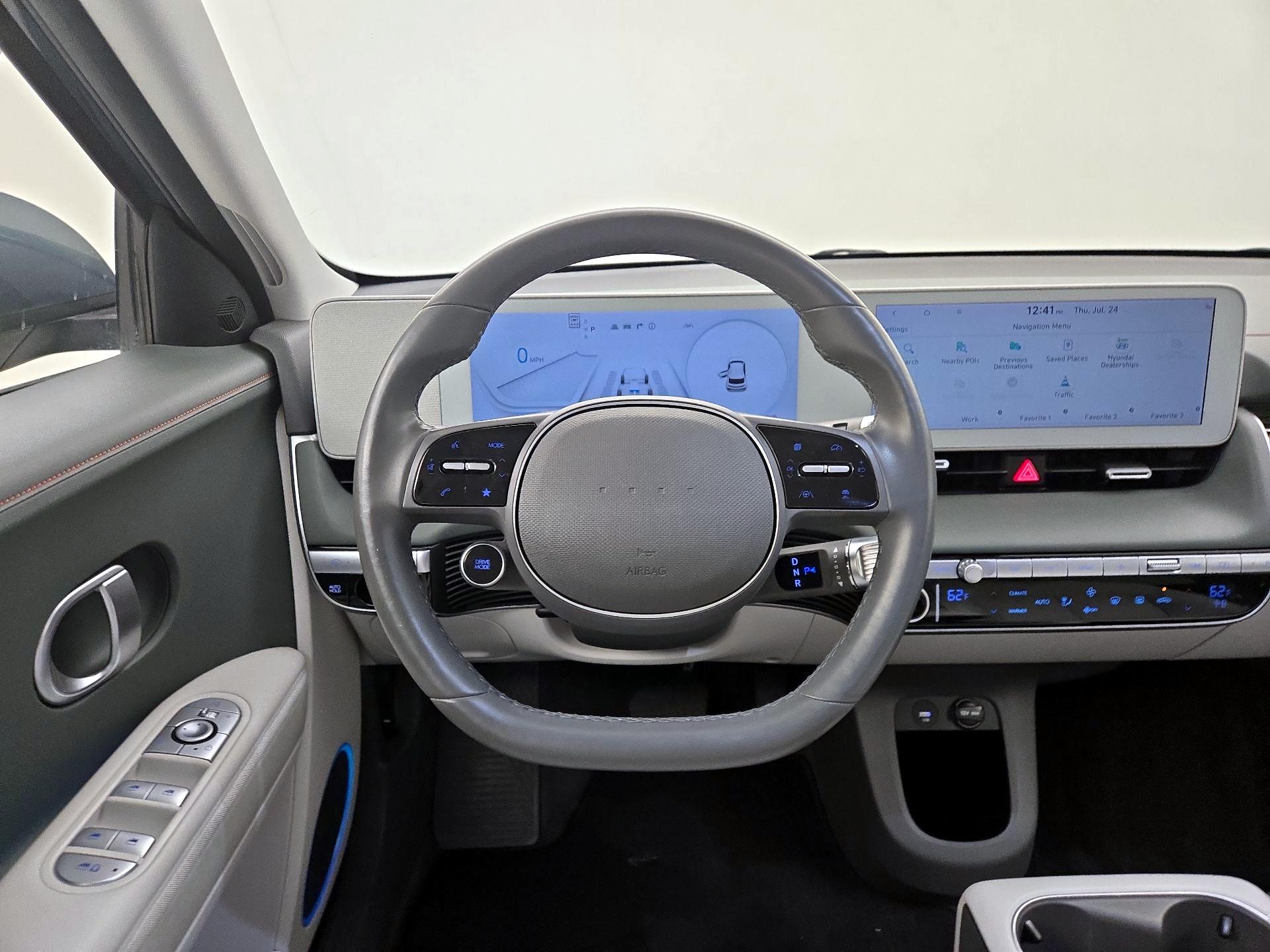Thumbnail: 2022 Hyundai Ioniq 5 - 10