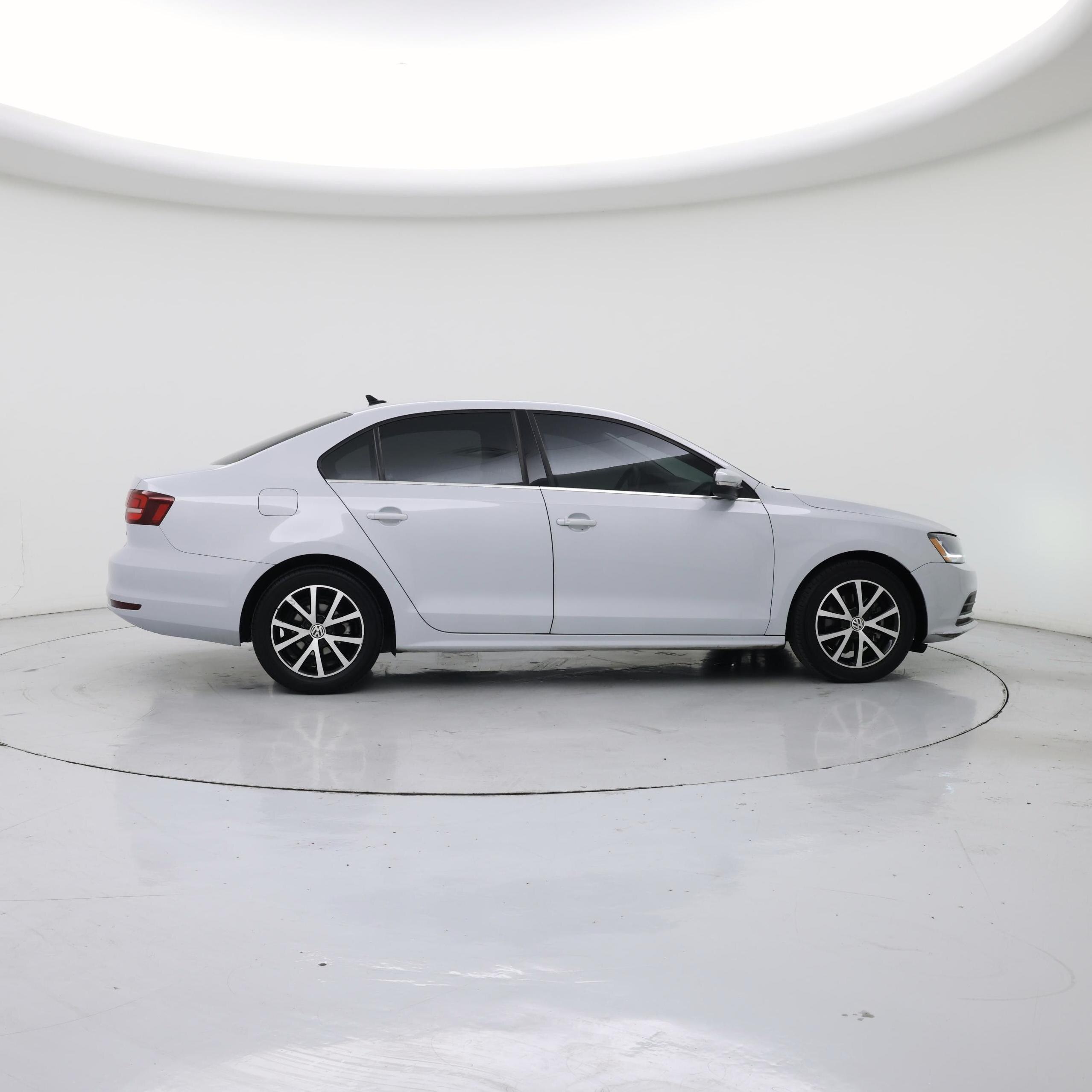 Thumbnail: 2017 Volkswagen Jetta - 7