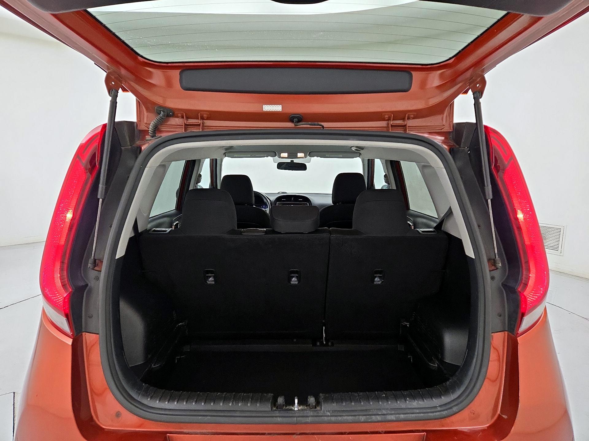 Thumbnail: 2020 Kia Soul - 20