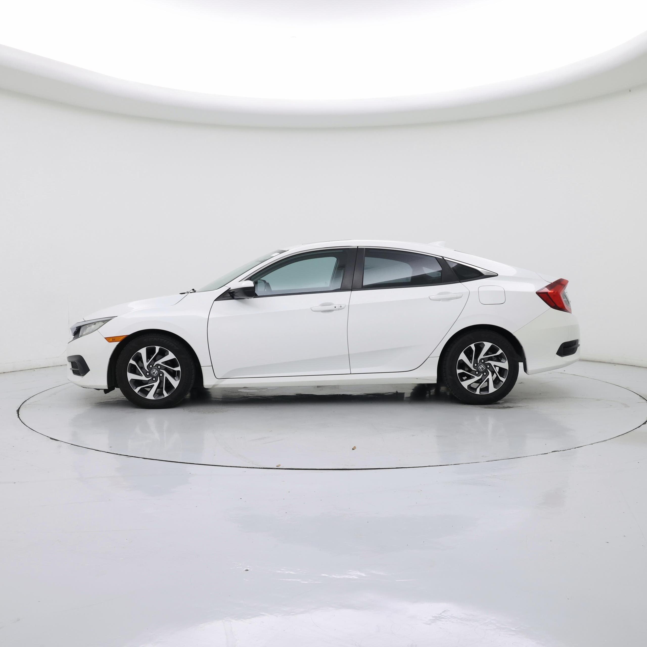 Thumbnail: 2018 Honda Civic - 3