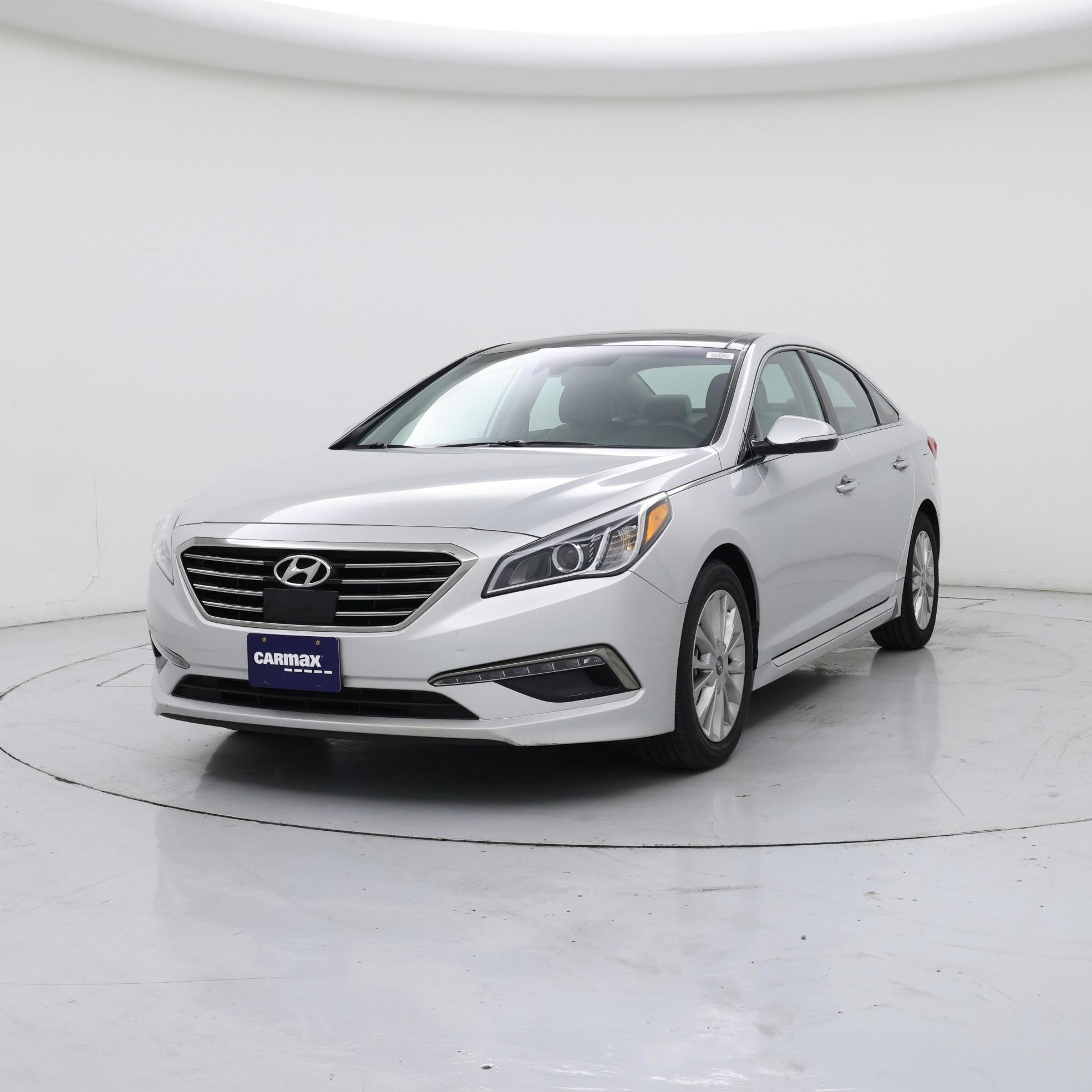Thumbnail: 2015 Hyundai Sonata - 4