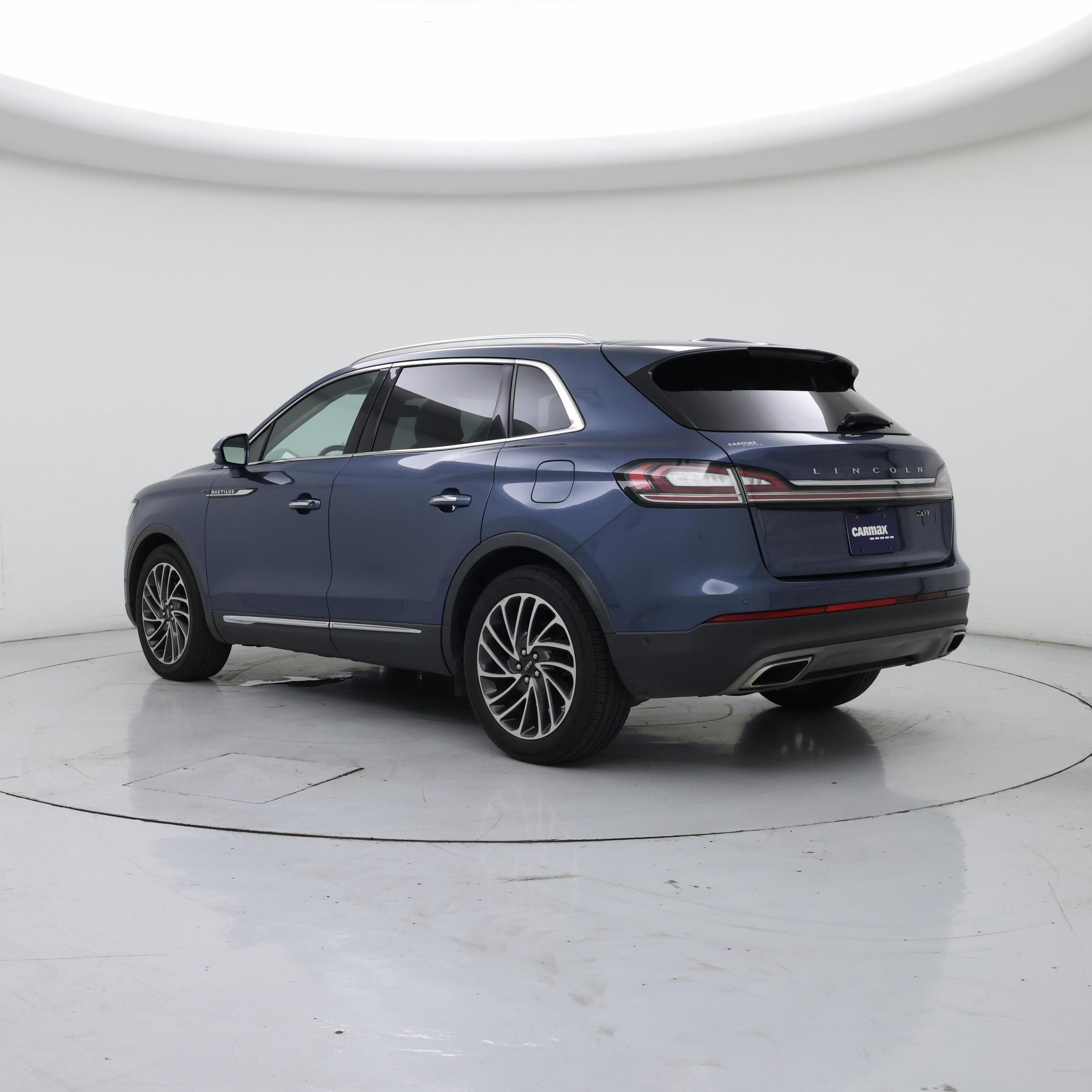 Thumbnail: 2019 Lincoln Nautilus - 2