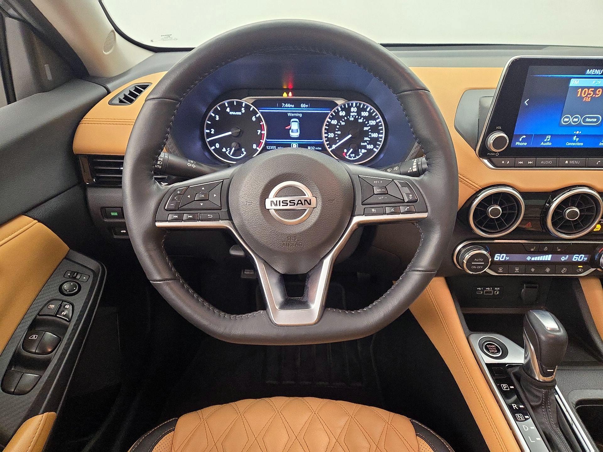 Thumbnail: 2023 Nissan Sentra - 10